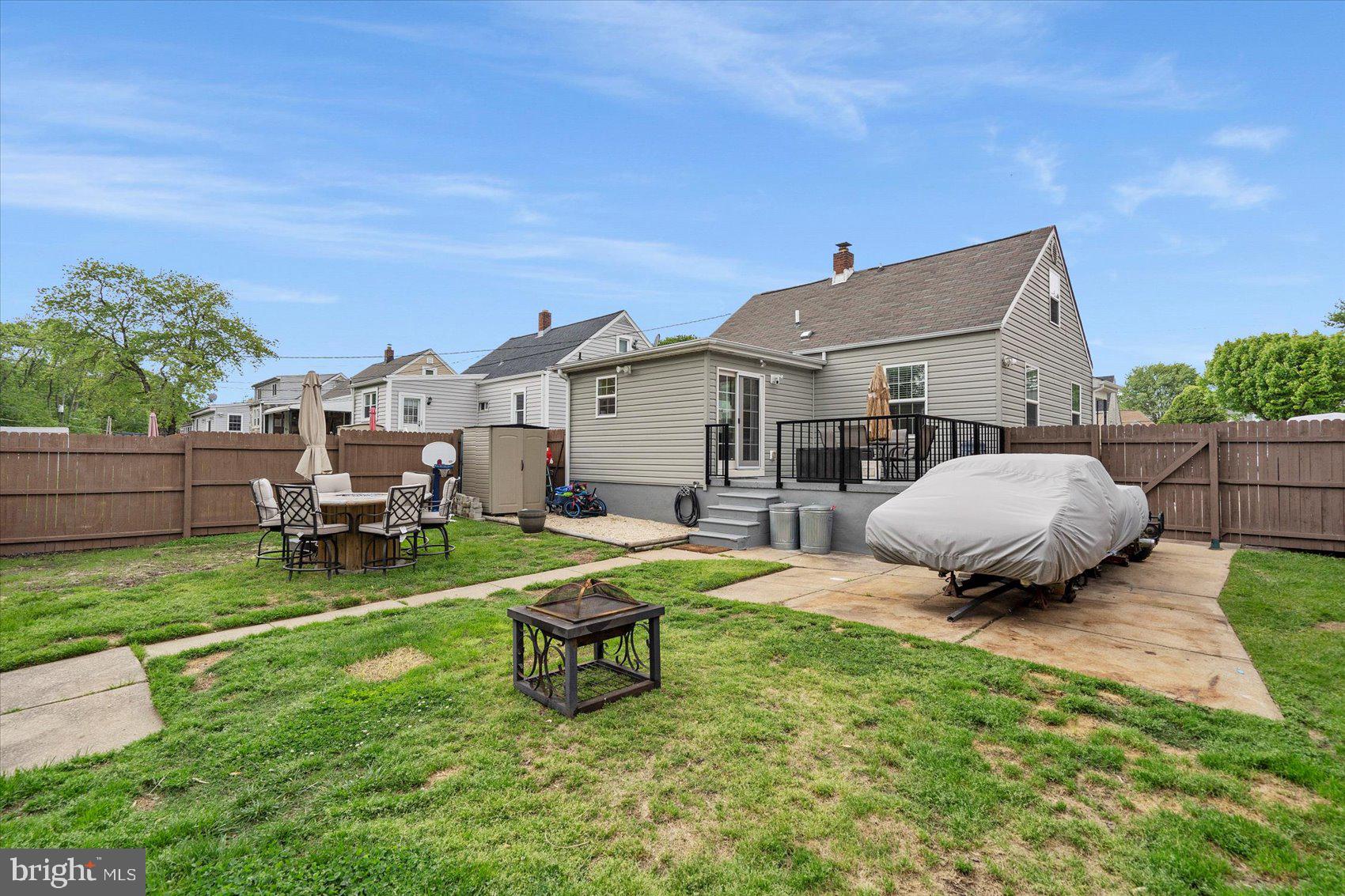 EASTERN TERRACE - Residential