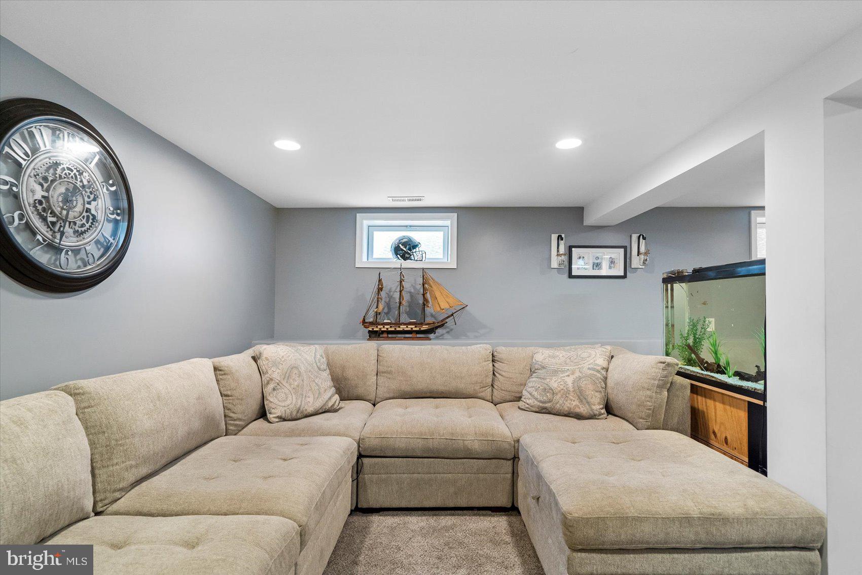 EASTERN TERRACE - Residential