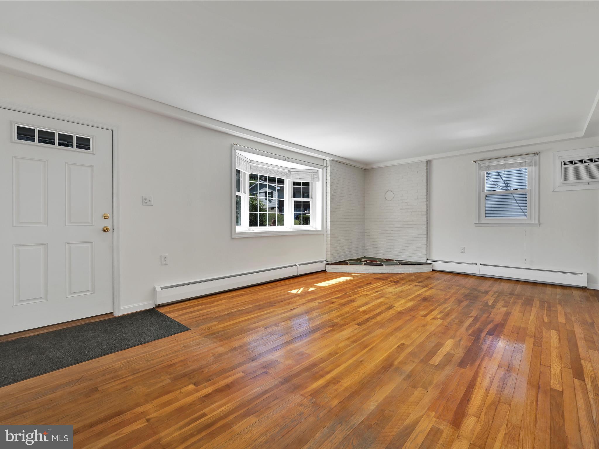 1806 2ND AVENUE