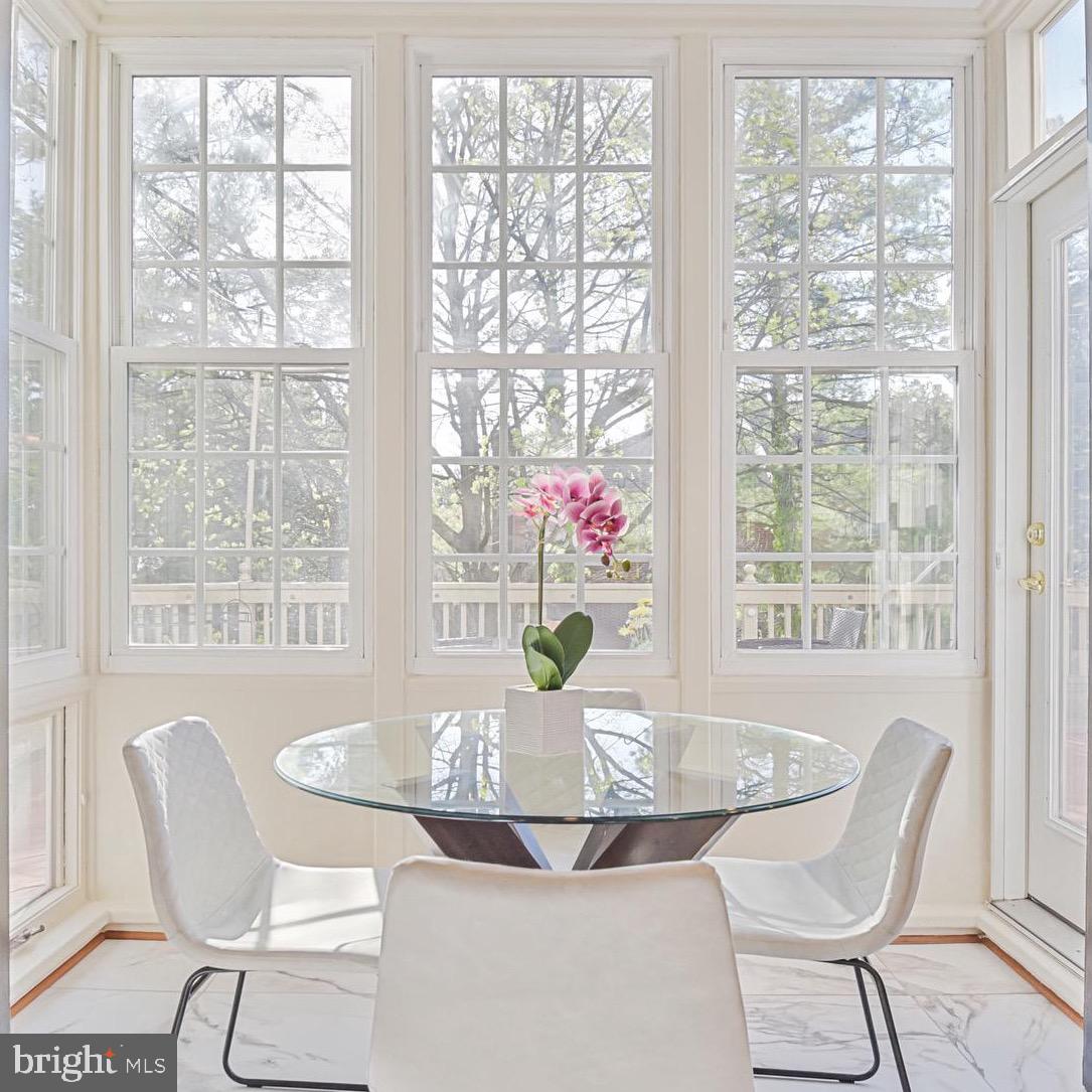 DECOVERLY ADVENTURE - Residential