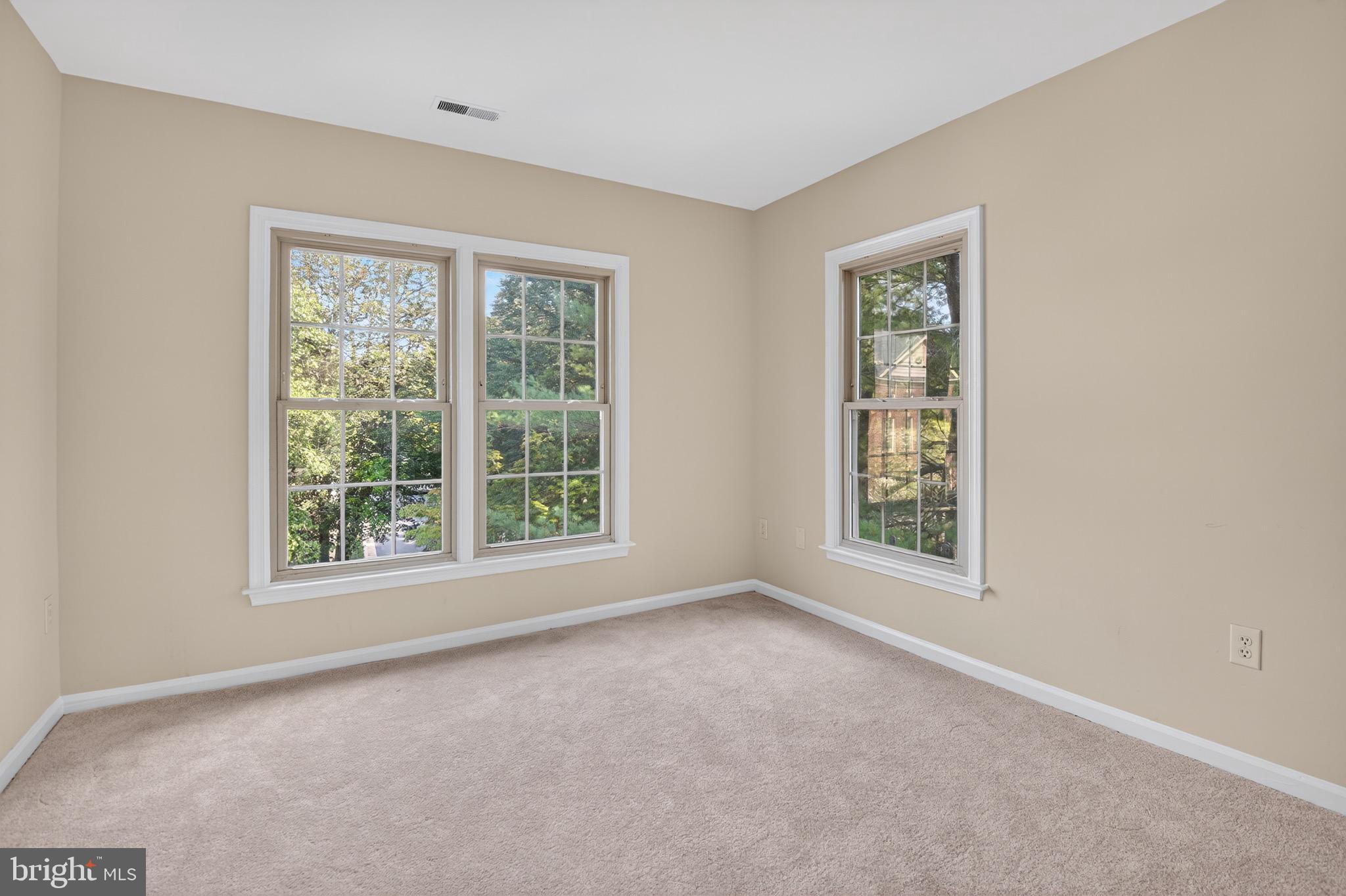 DECOVERLY ADVENTURE - Residential