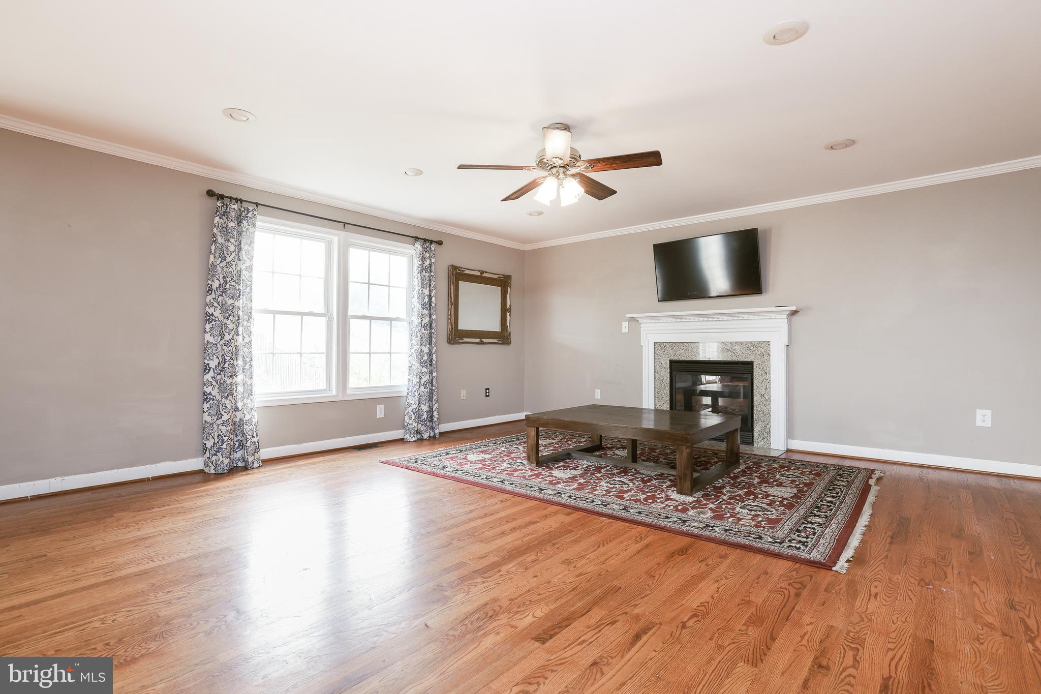 RED BUD RUN - Residential