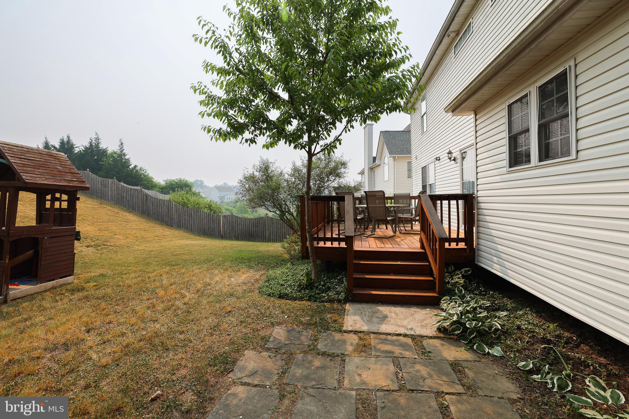 RED BUD RUN - Residential