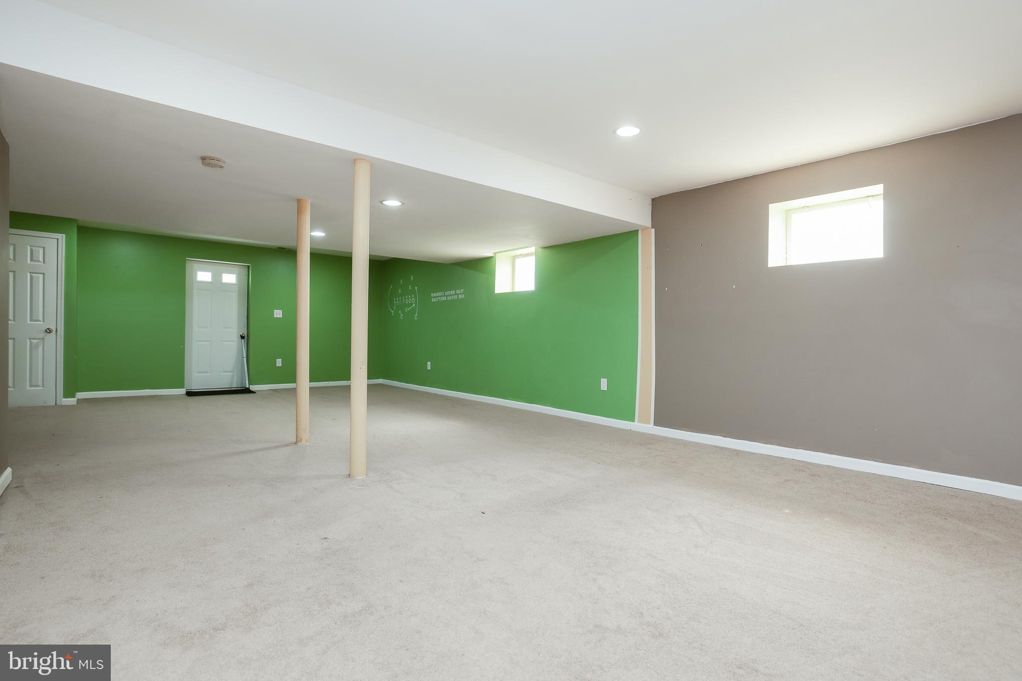 RED BUD RUN - Residential