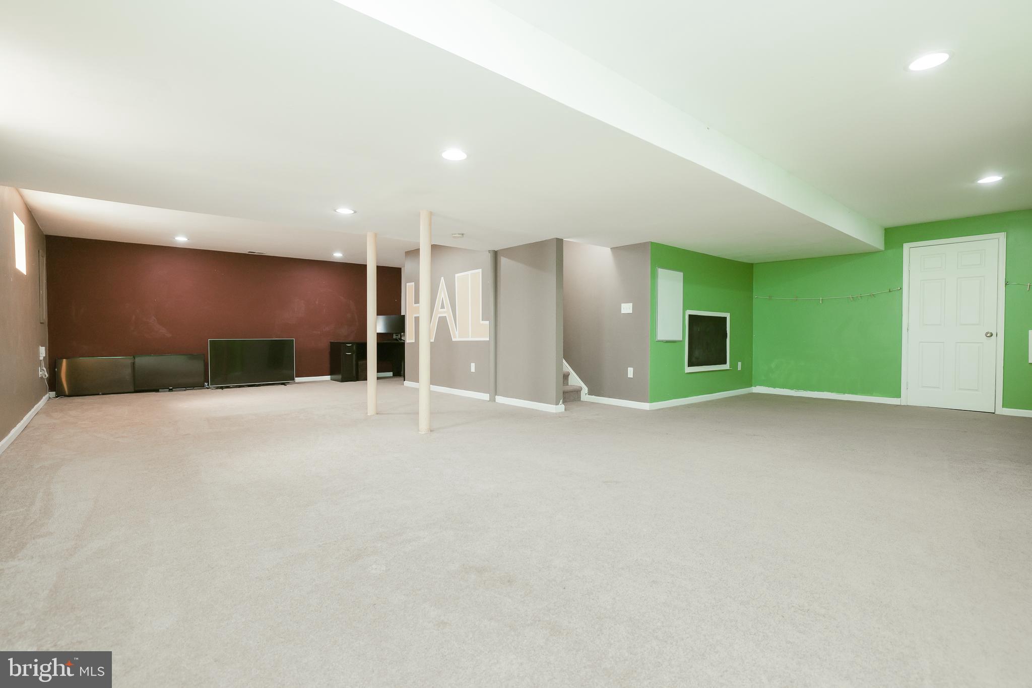 RED BUD RUN - Residential