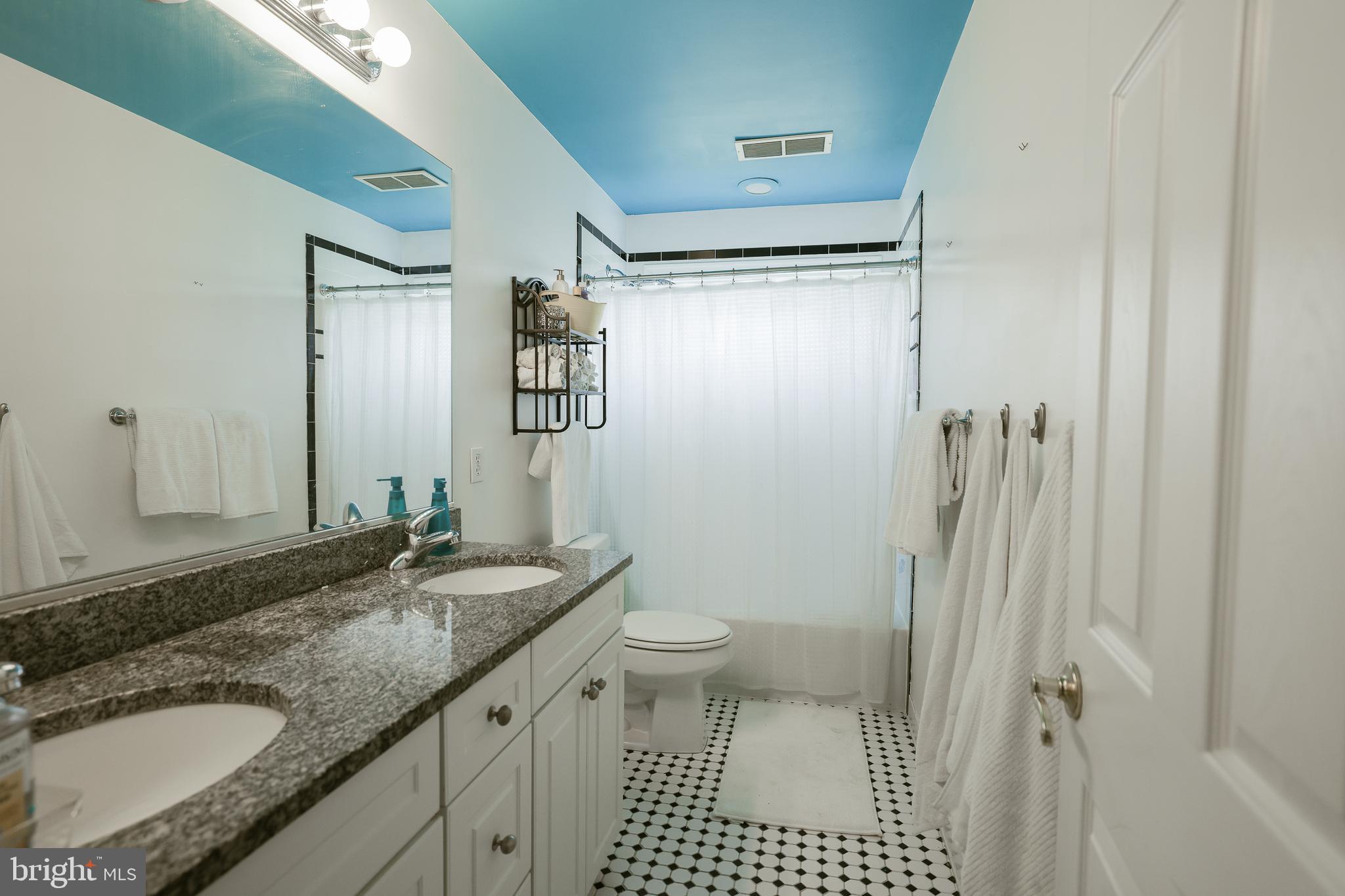 RED BUD RUN - Residential