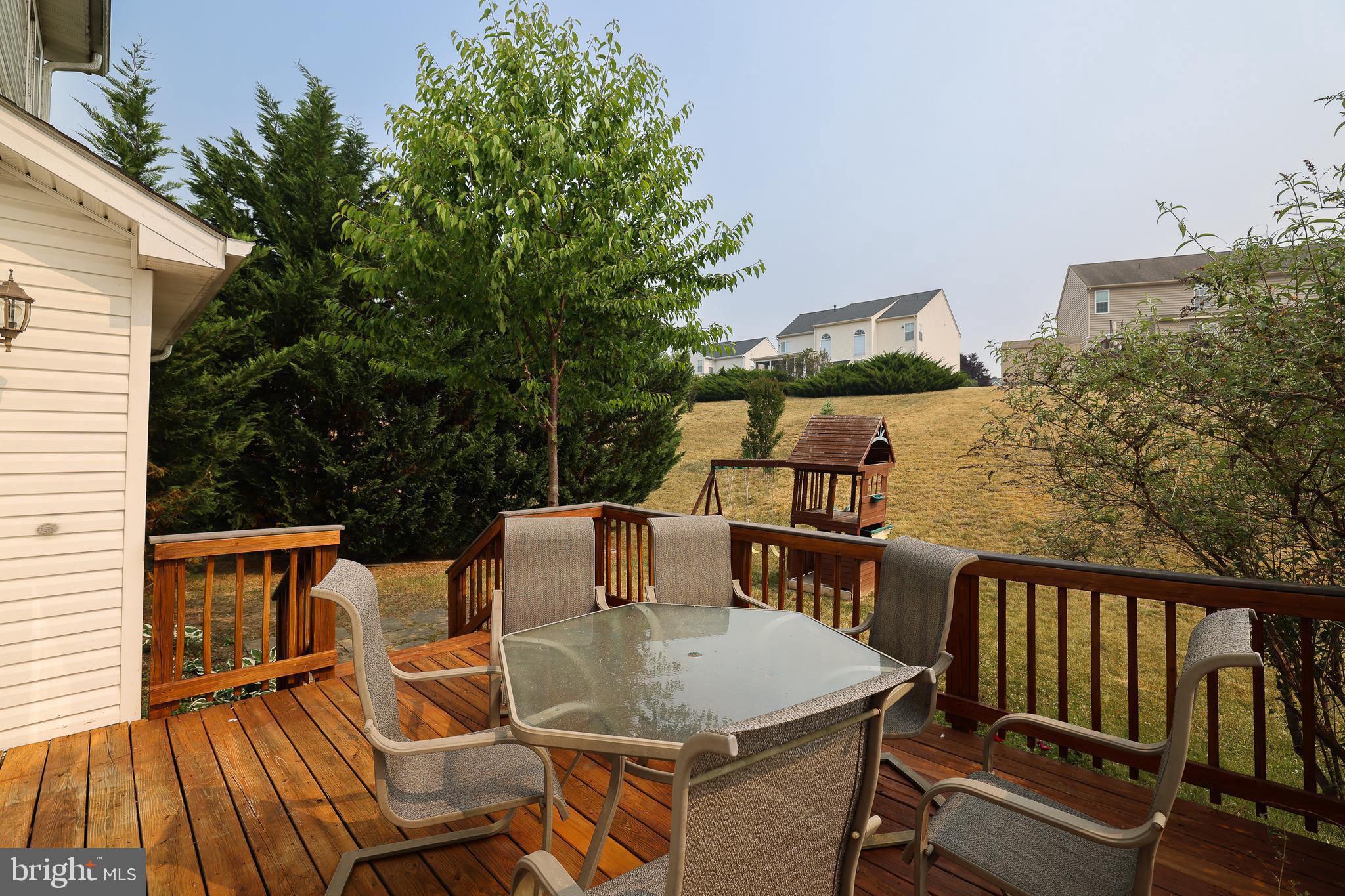 RED BUD RUN - Residential