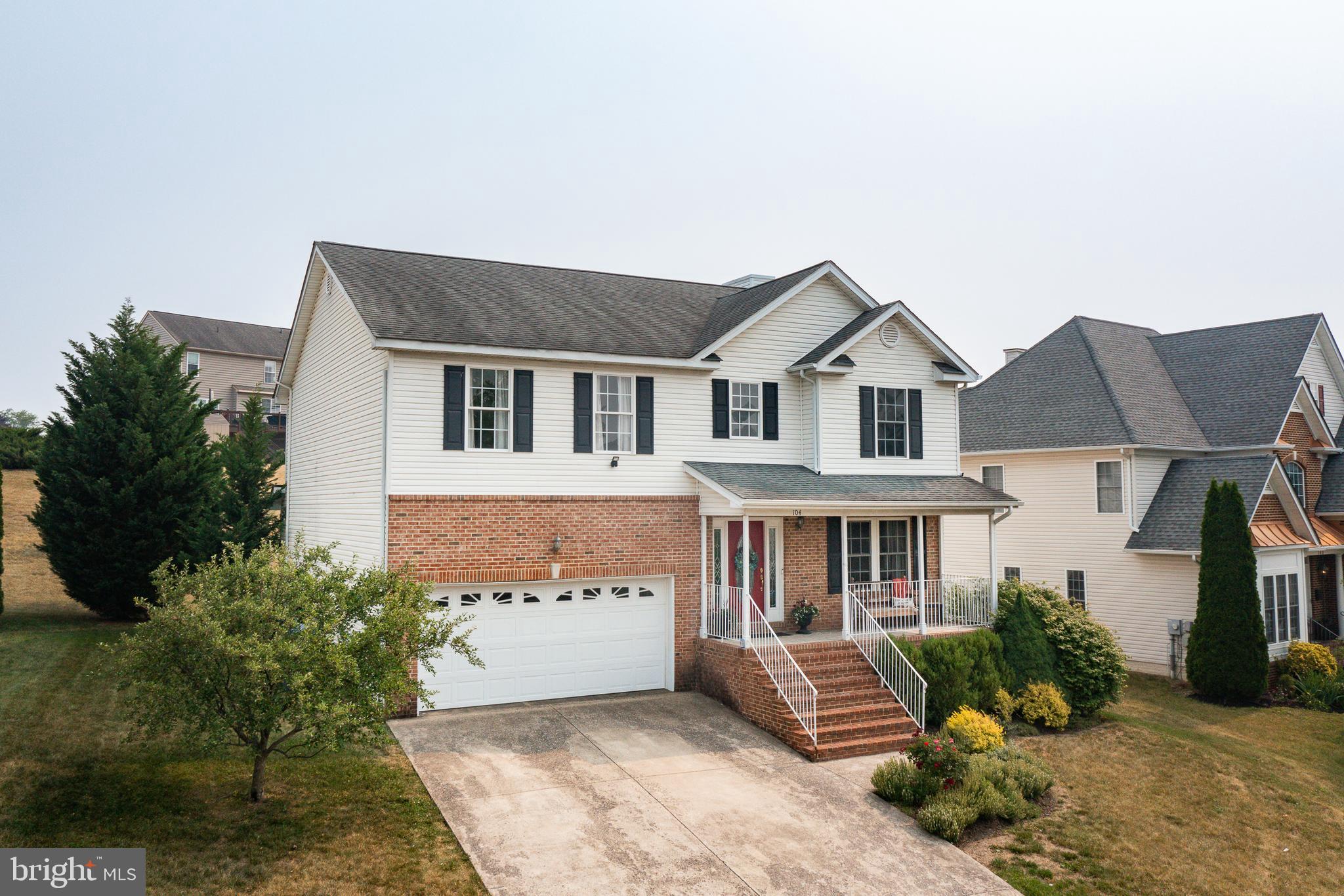 RED BUD RUN - Residential