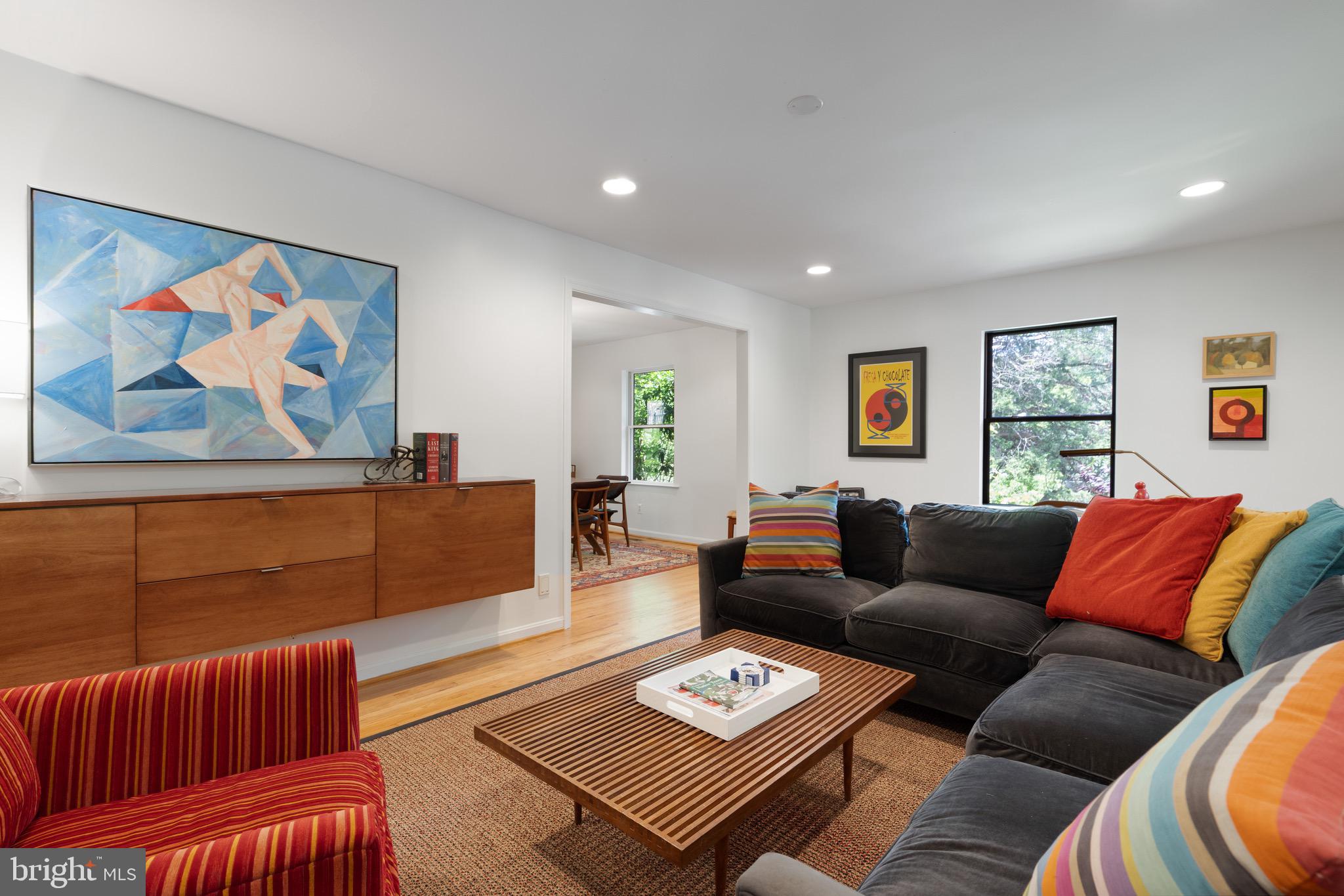 BROYHILL FOREST - Residential