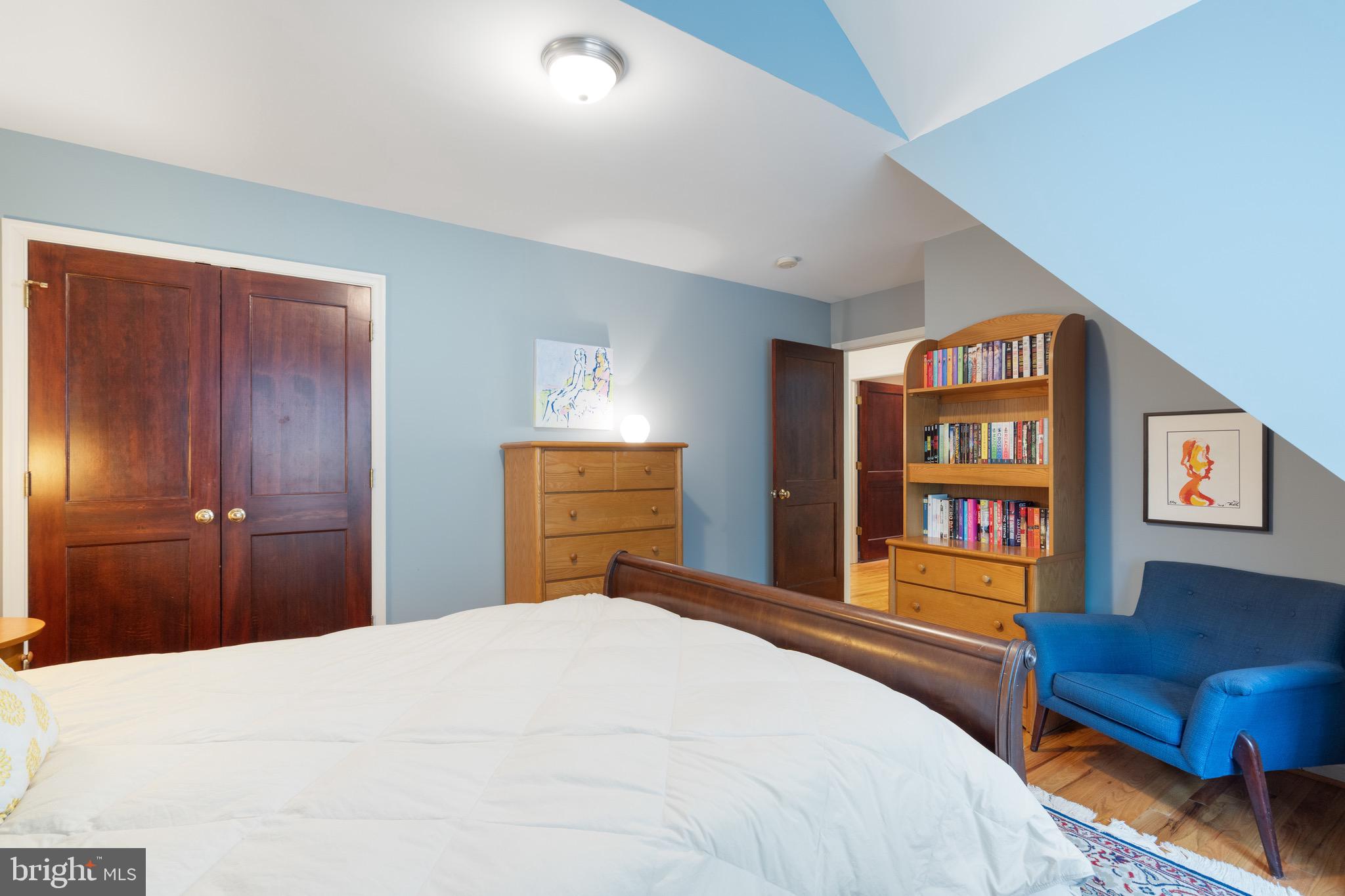 BROYHILL FOREST - Residential