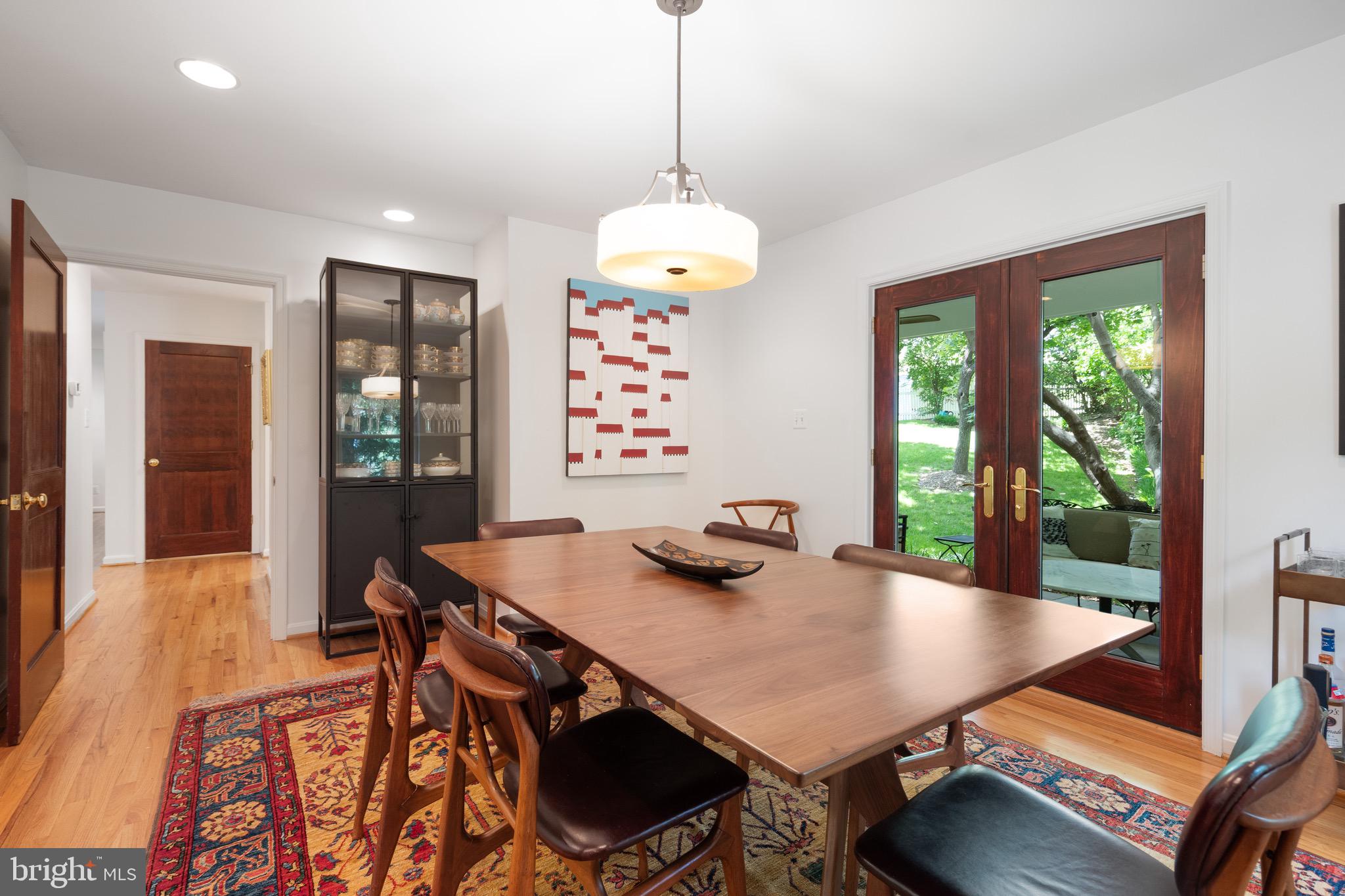 BROYHILL FOREST - Residential