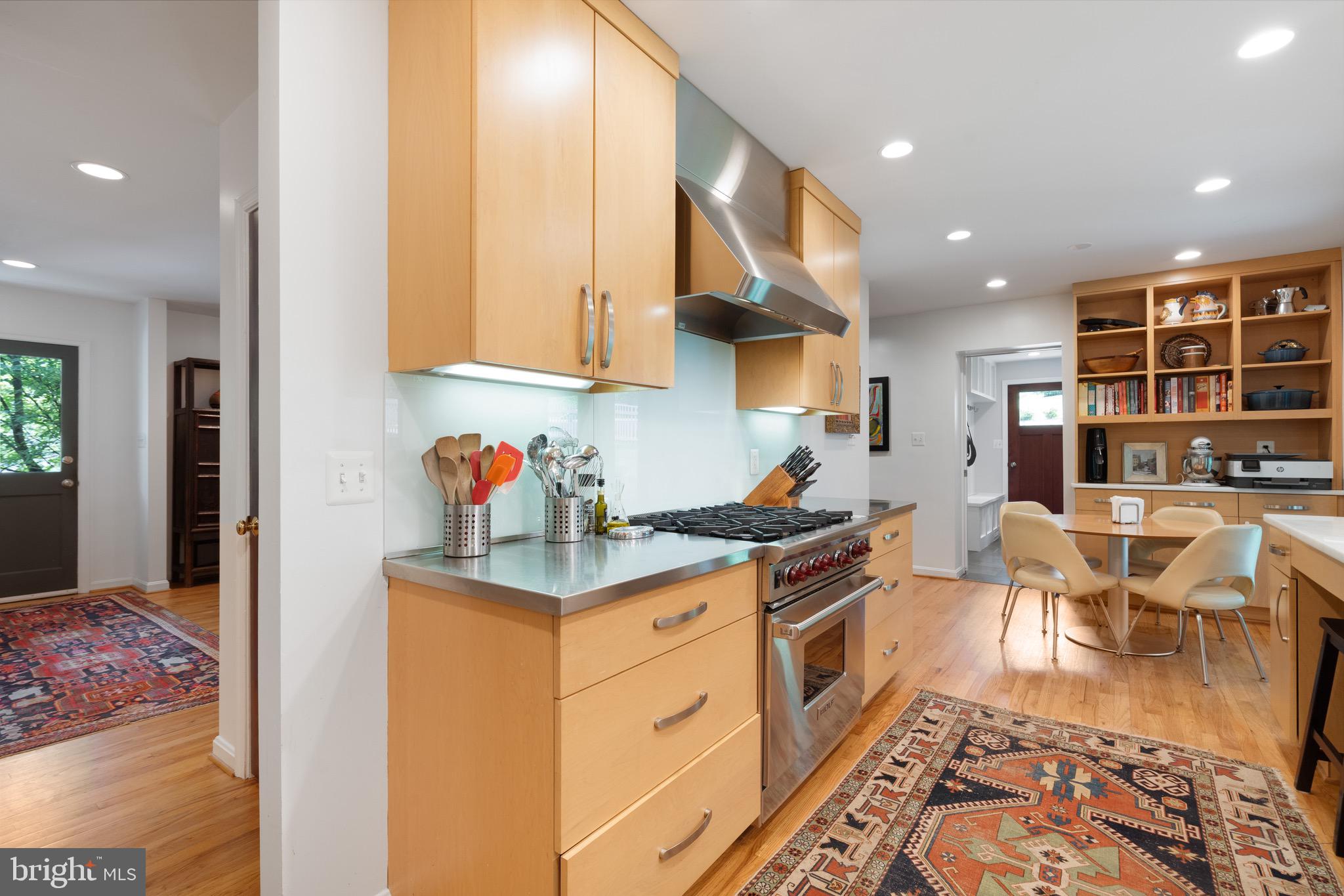 BROYHILL FOREST - Residential