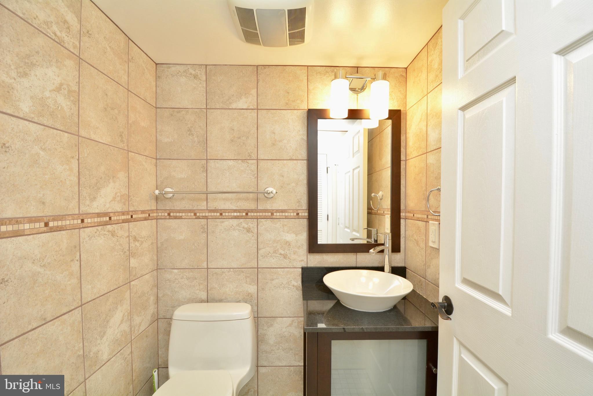 ISLAND CREEK - Residential Lease