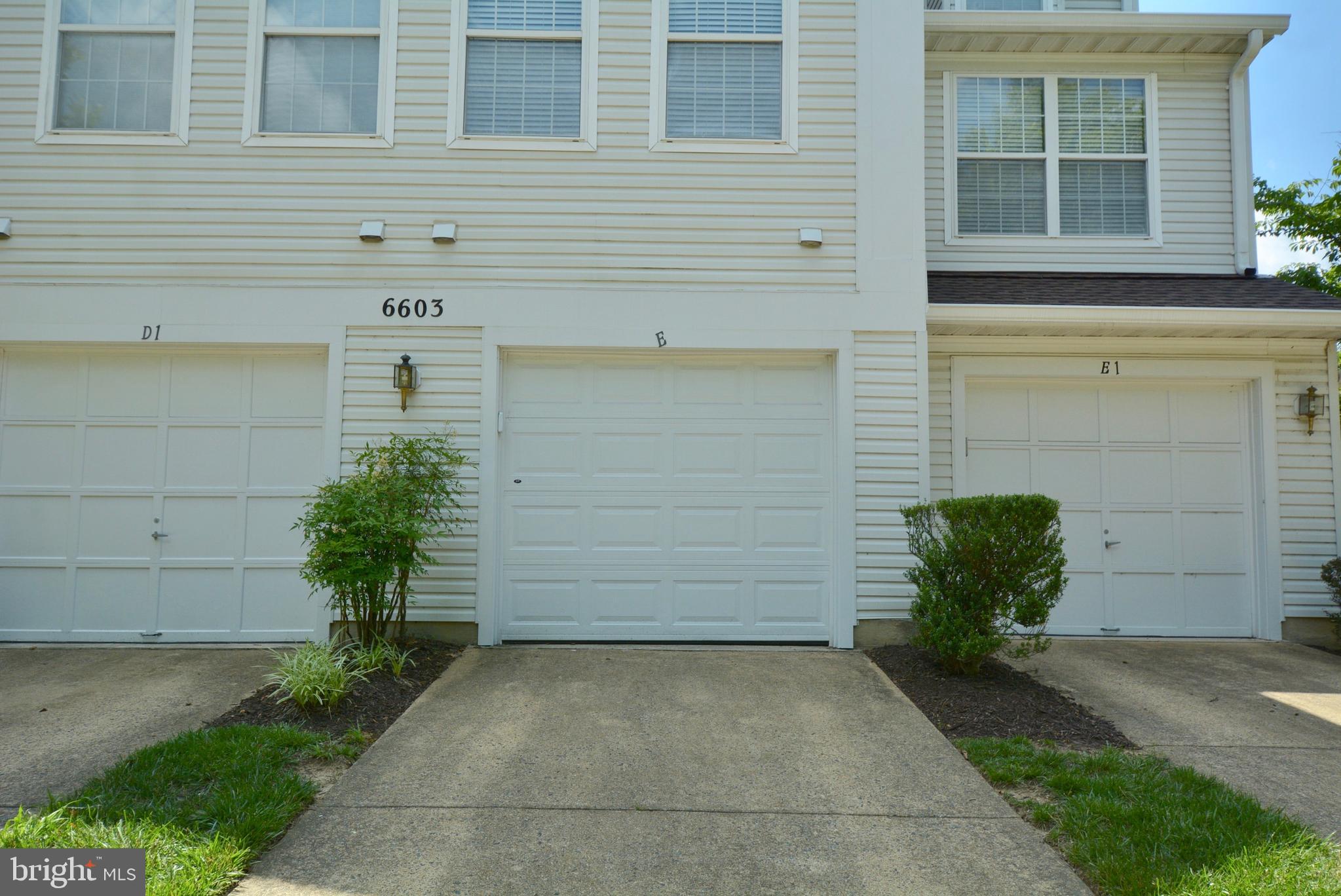 ISLAND CREEK - Residential Lease