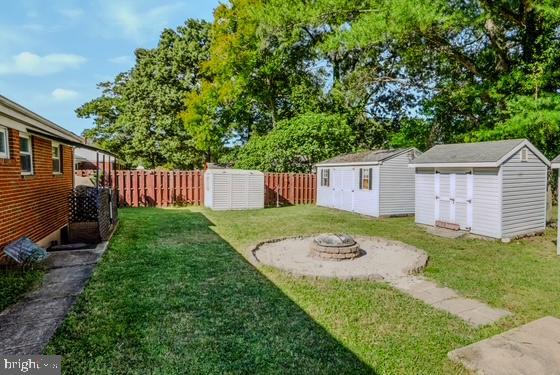 5707 CENTER DRIVE