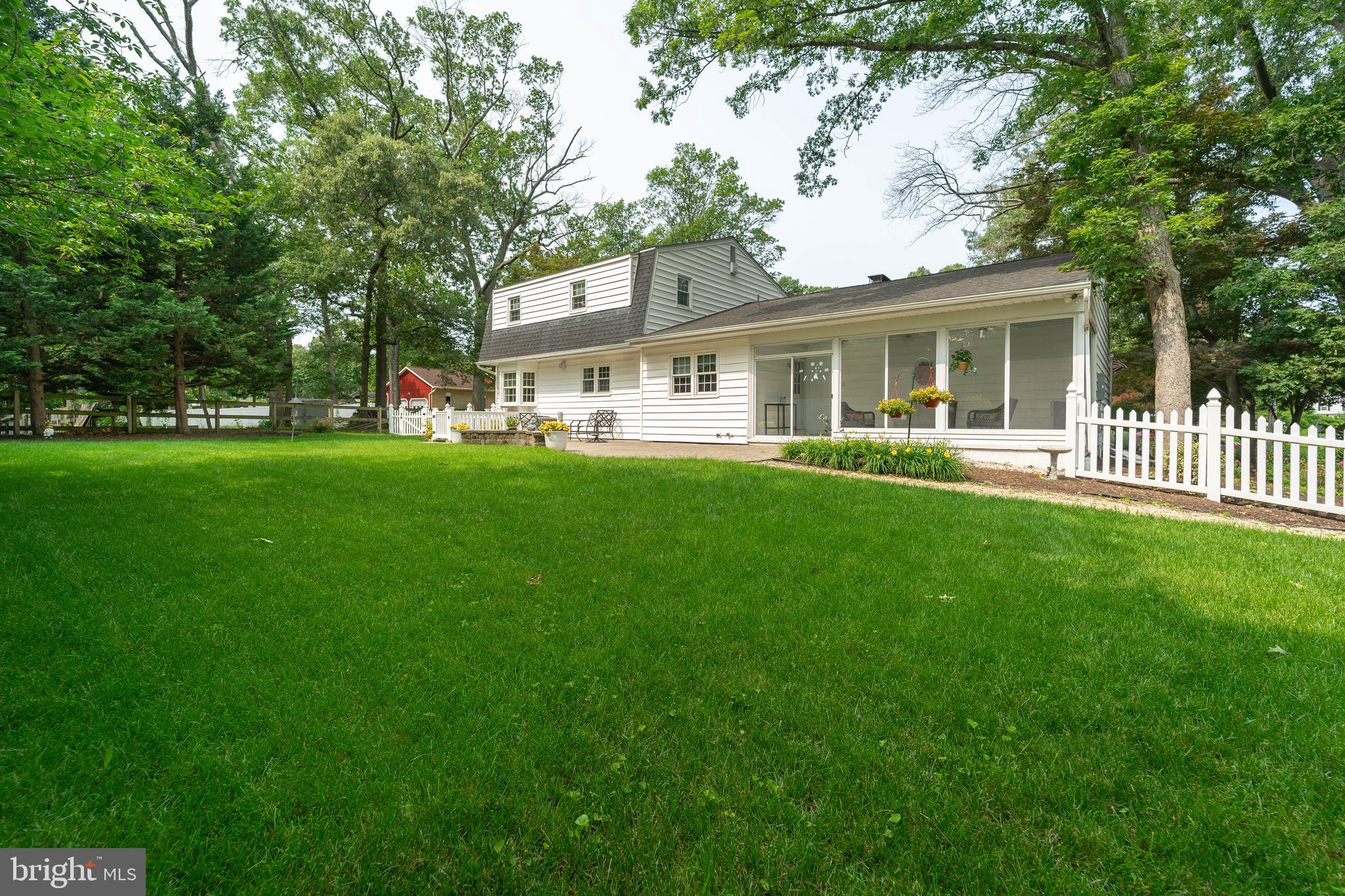 7883 CHESTNUT LEAF ROAD