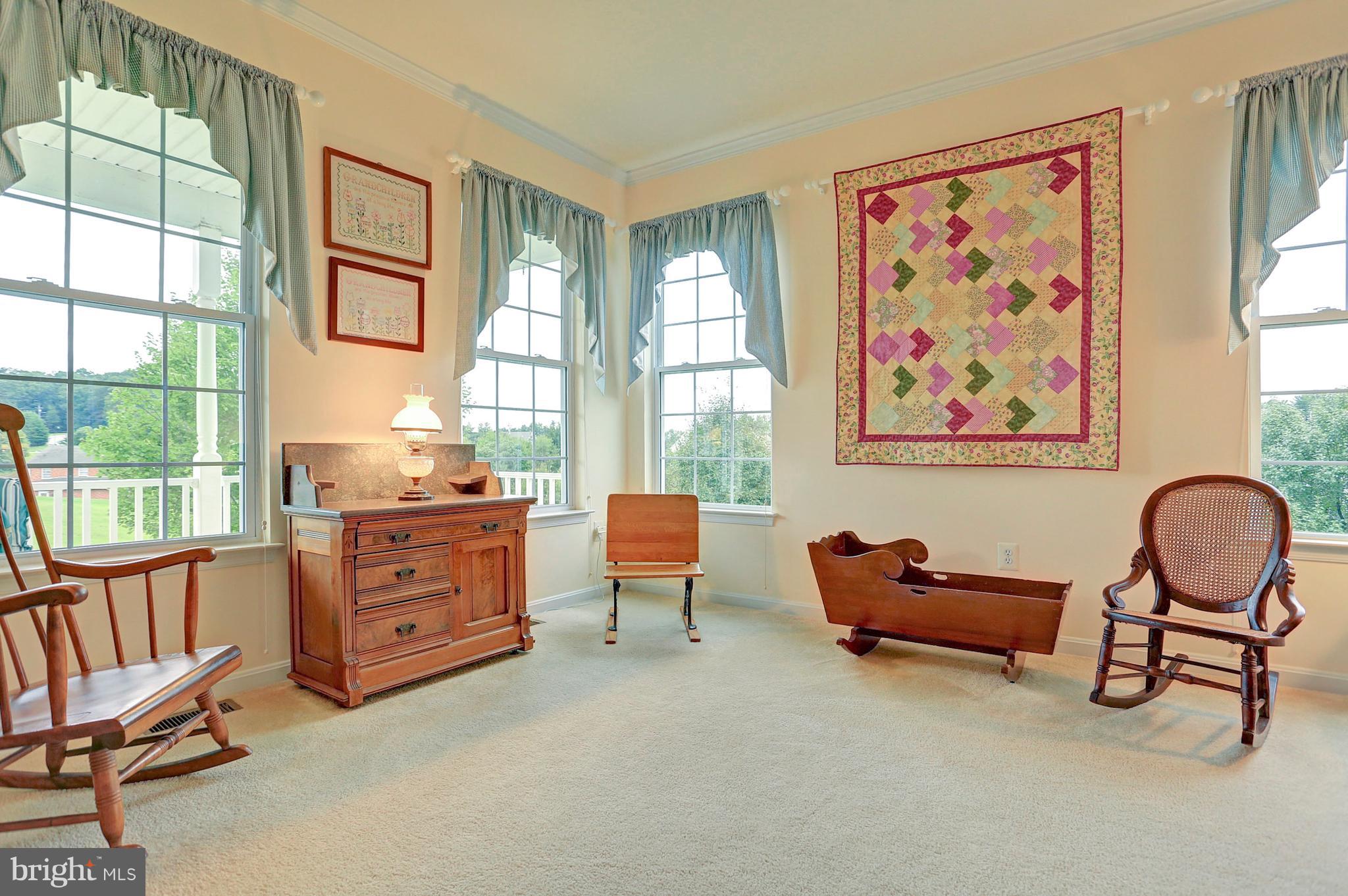 MELBOURNE MANOR - Residential