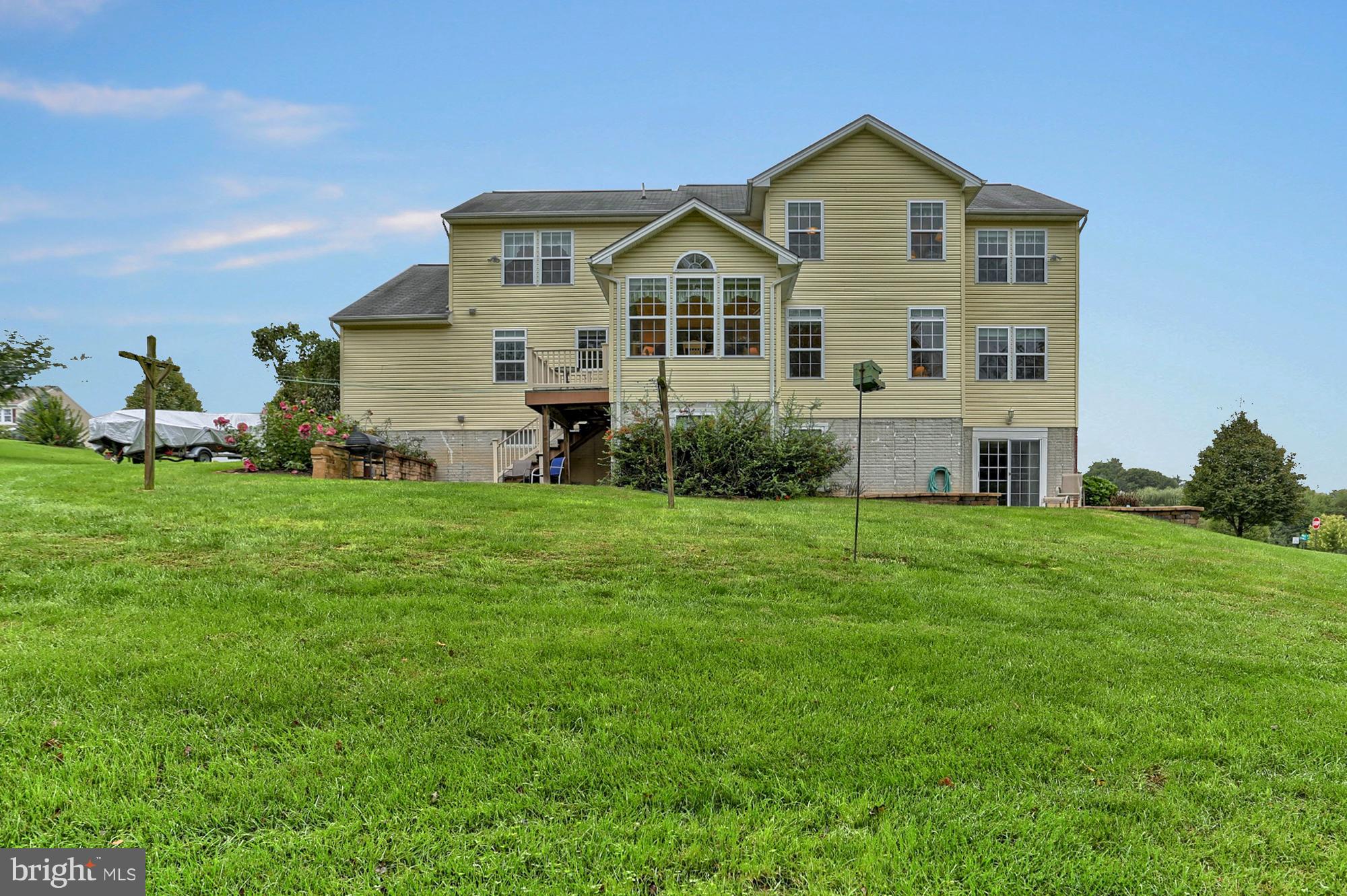 MELBOURNE MANOR - Residential