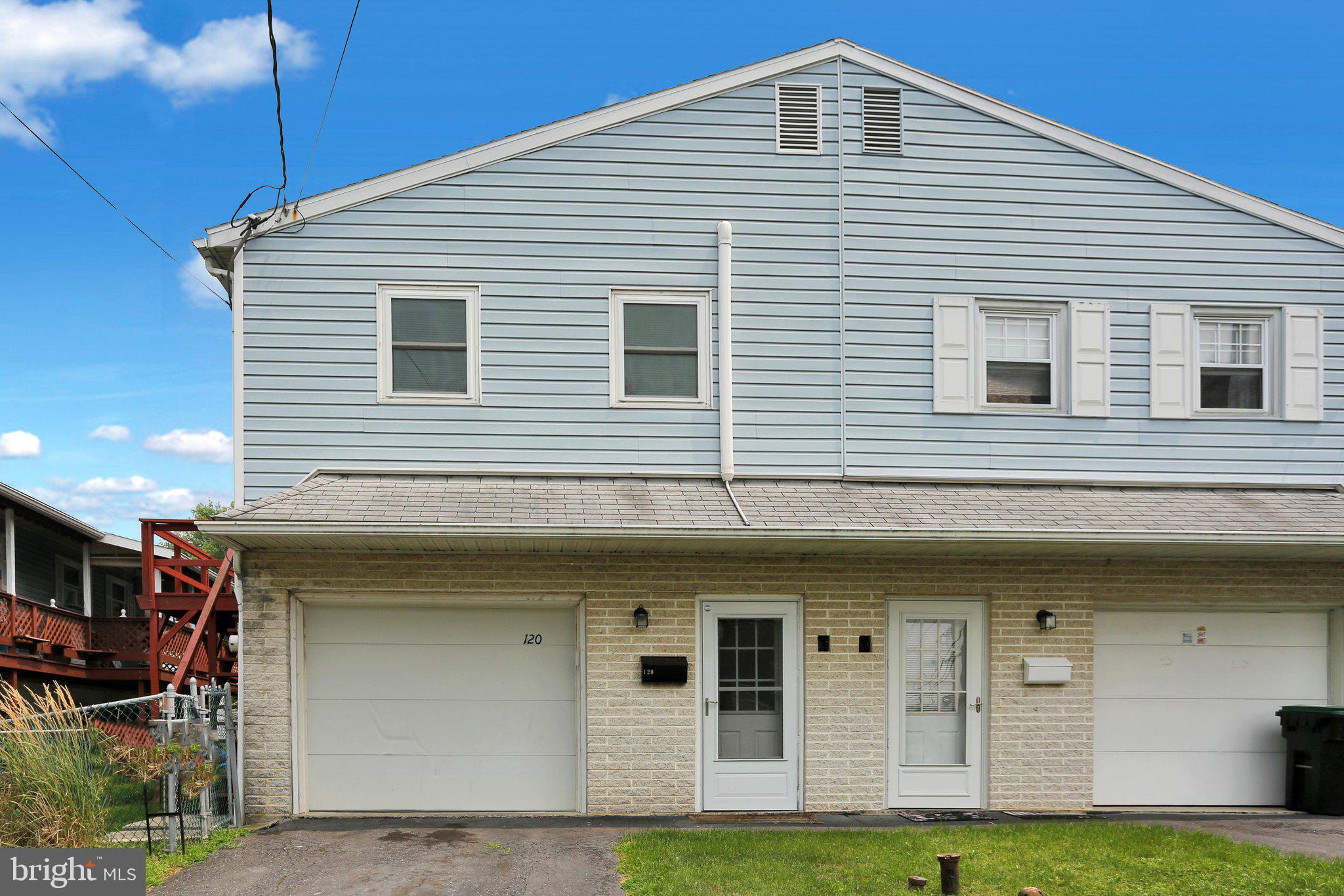 120 N FRANKLIN STREET