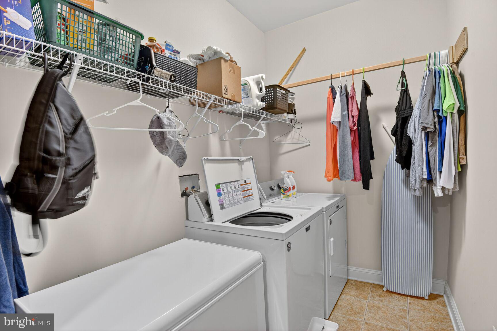 TWO RIVERS - Residential