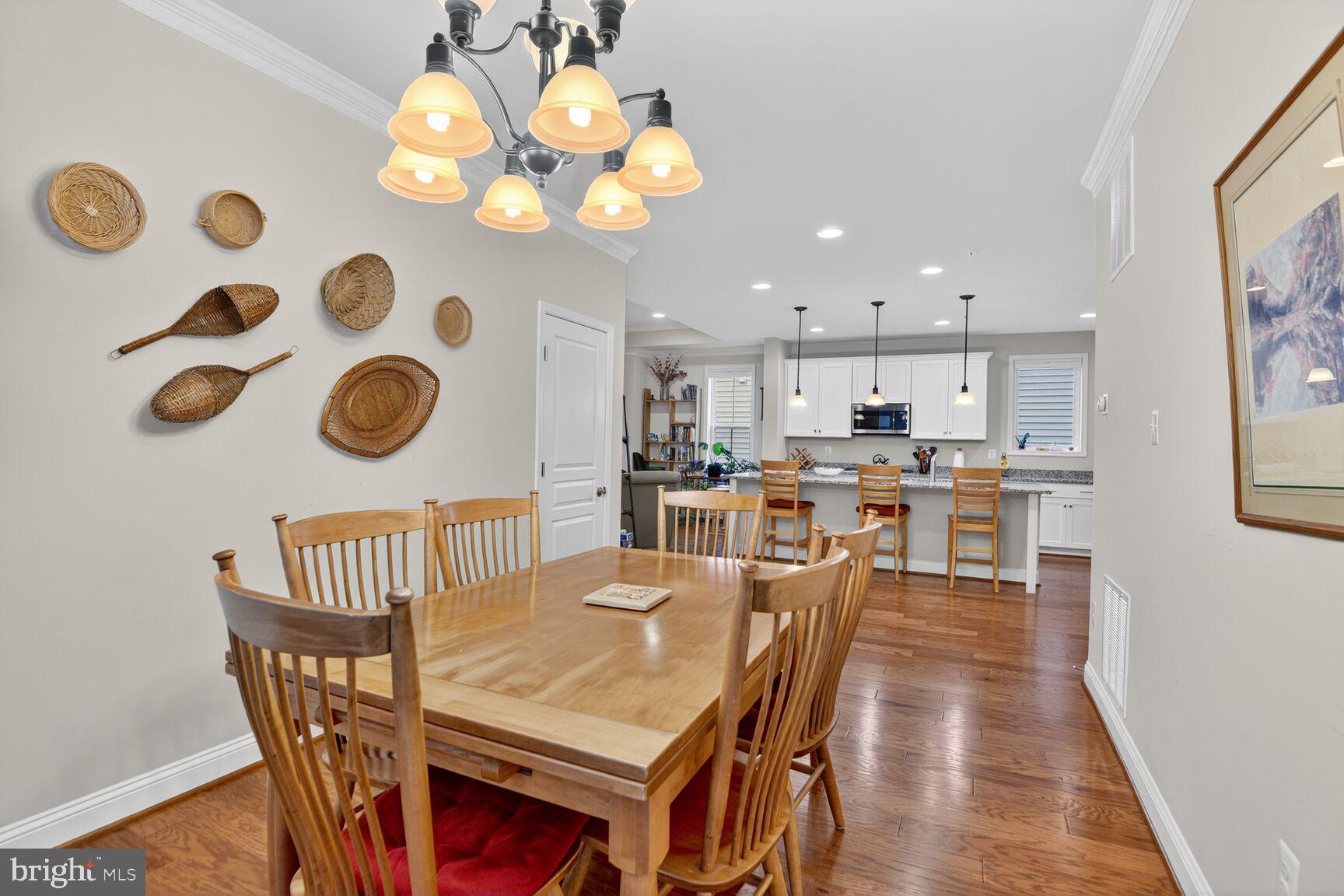 TWO RIVERS - Residential