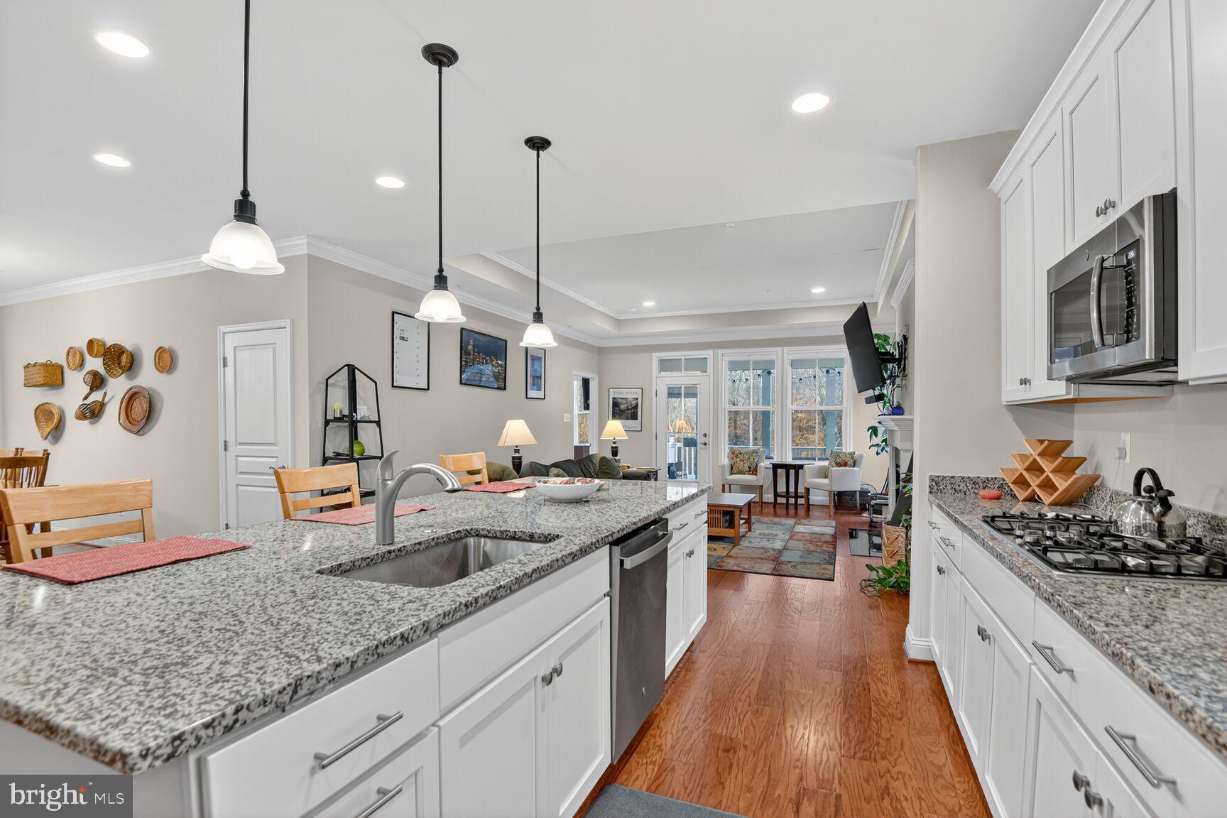 TWO RIVERS - Residential