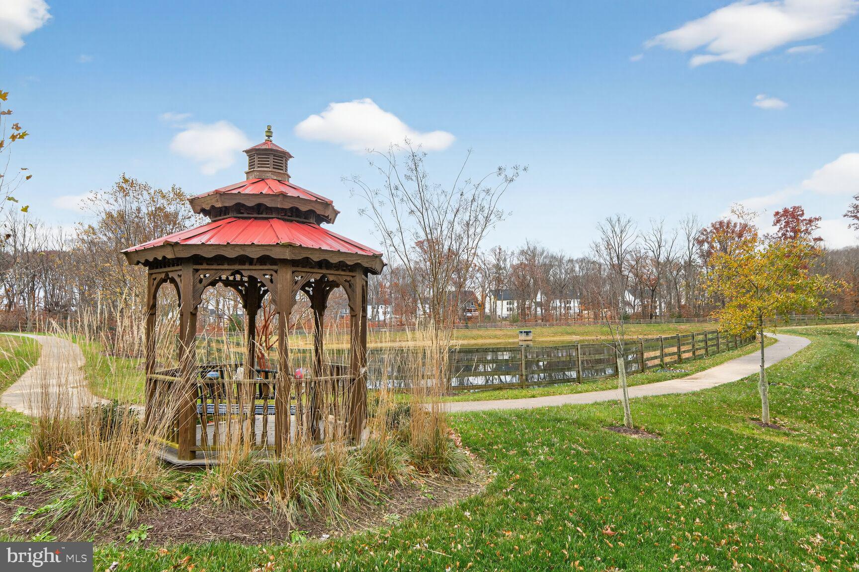 TWO RIVERS - Residential