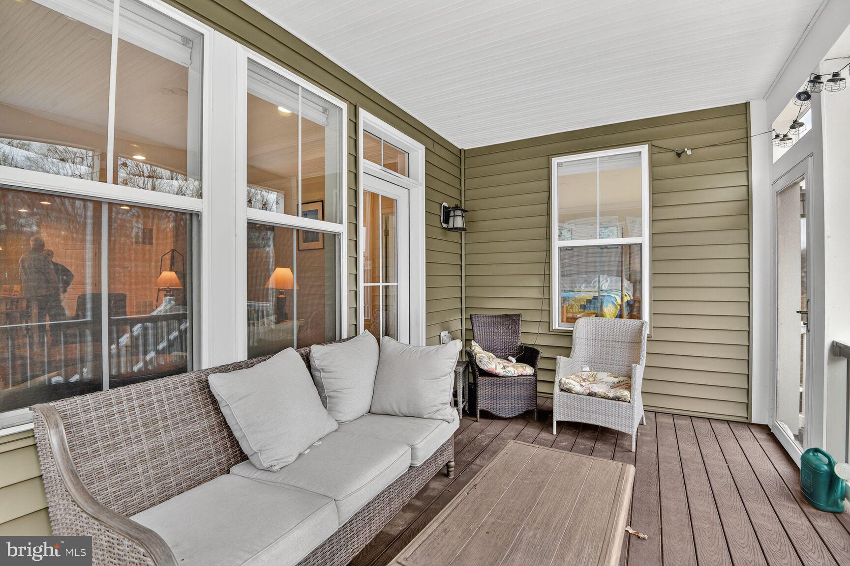 TWO RIVERS - Residential