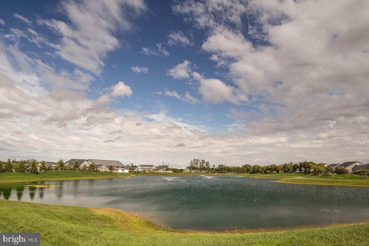 TWO RIVERS - Residential