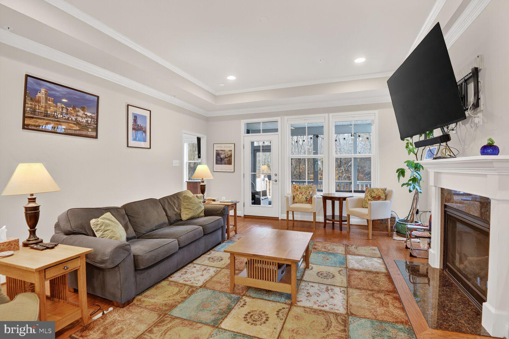 TWO RIVERS - Residential