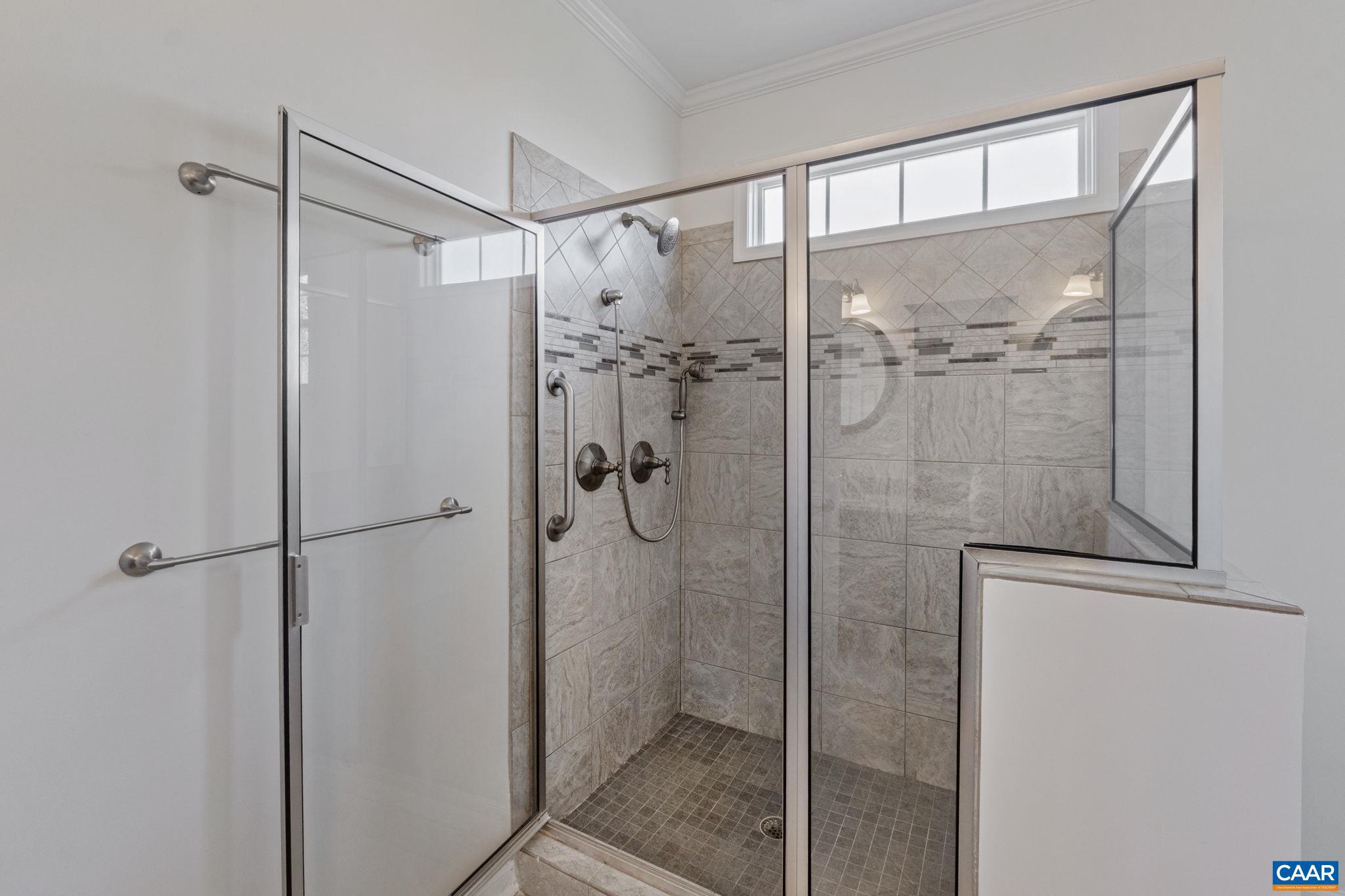 SPRING CREEK - Residential