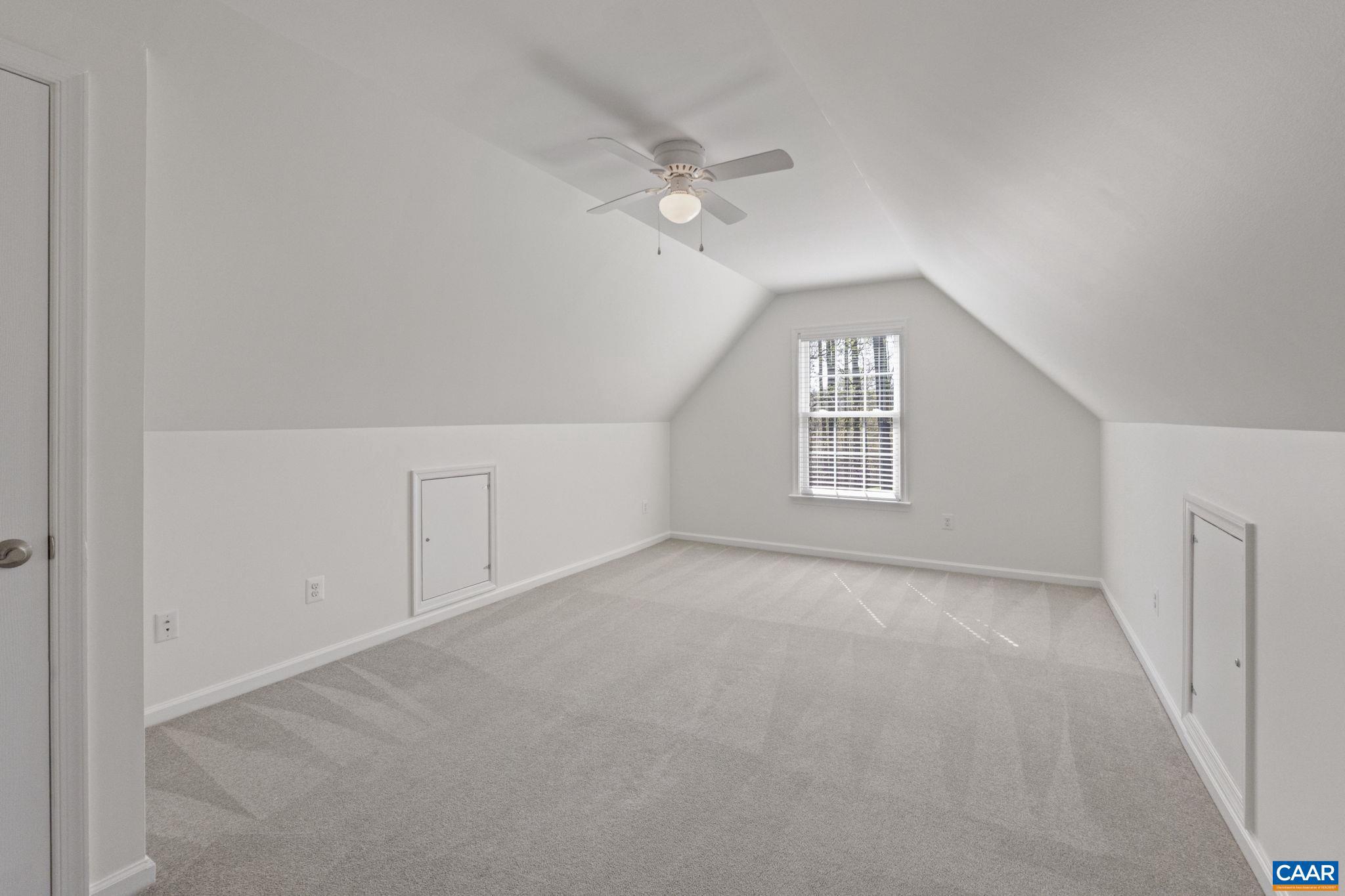 SPRING CREEK - Residential