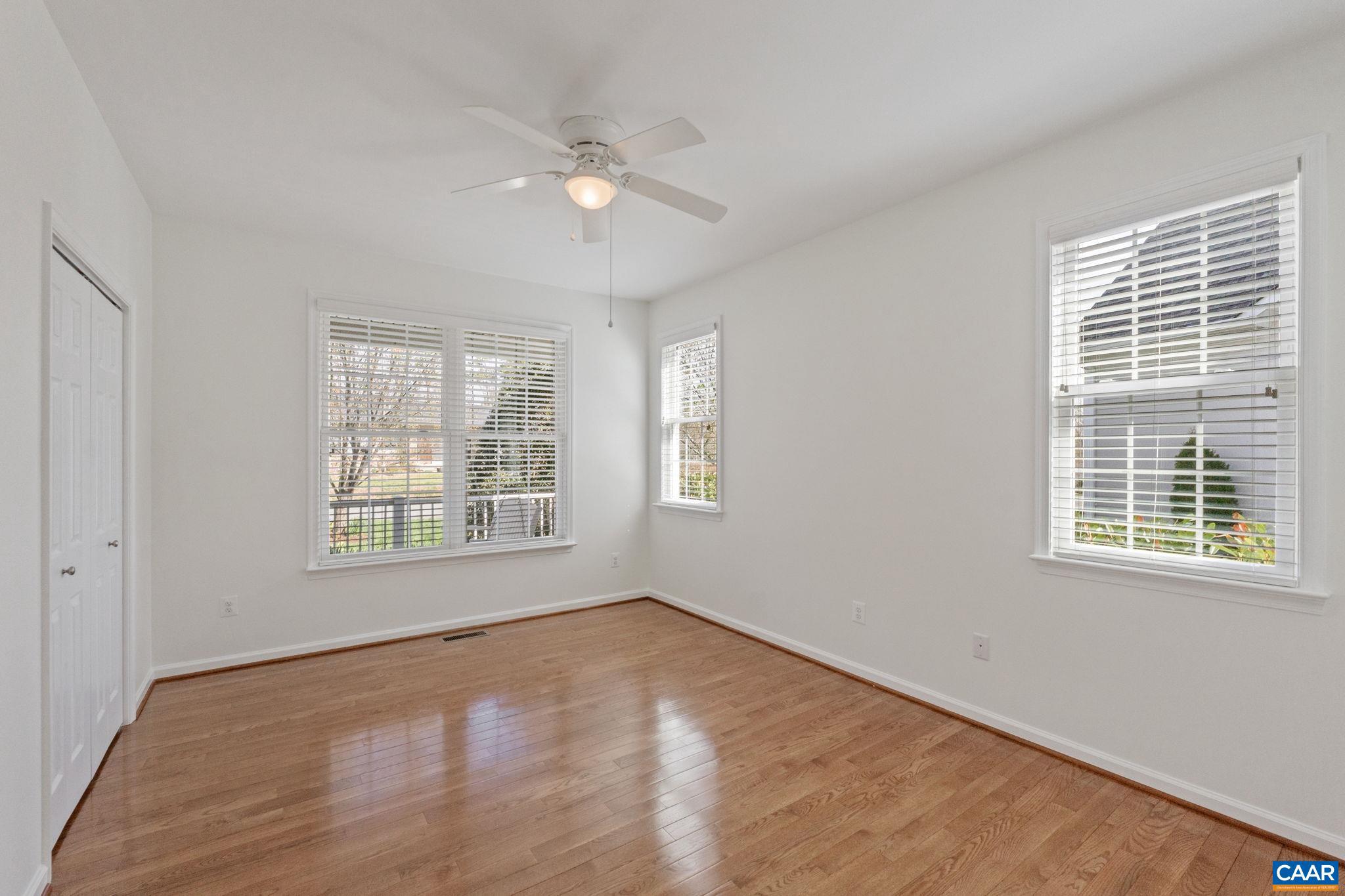 SPRING CREEK - Residential