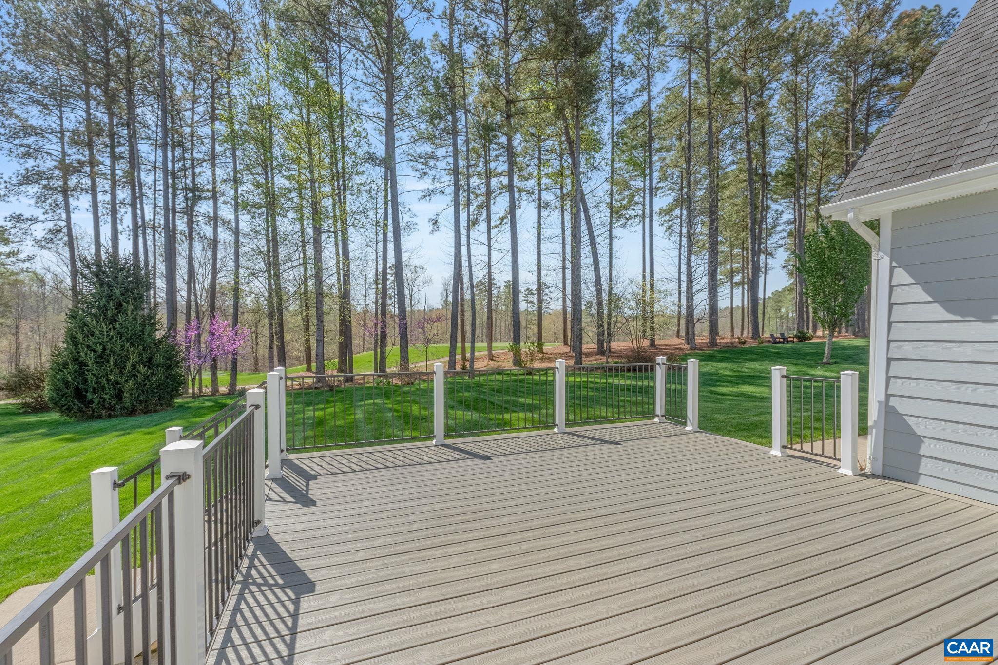 SPRING CREEK - Residential