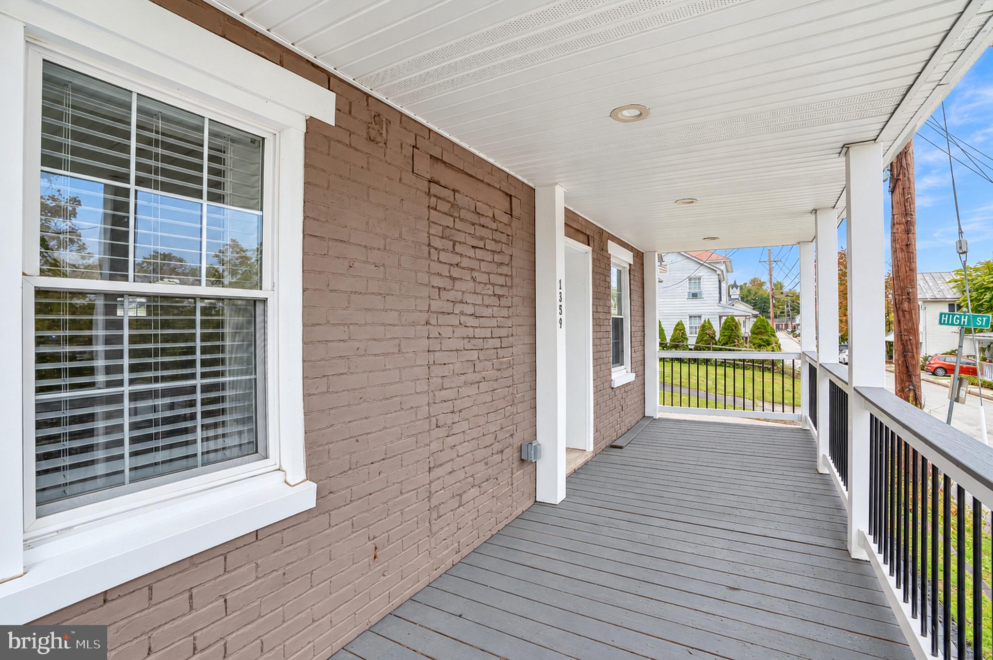 1359 PLEASANT VALLEY ROAD