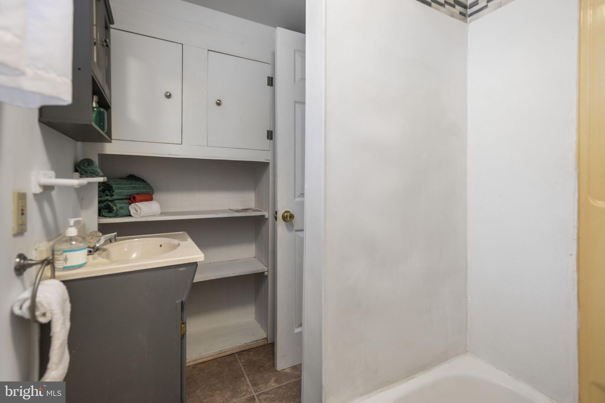 WARD 27 - Residential