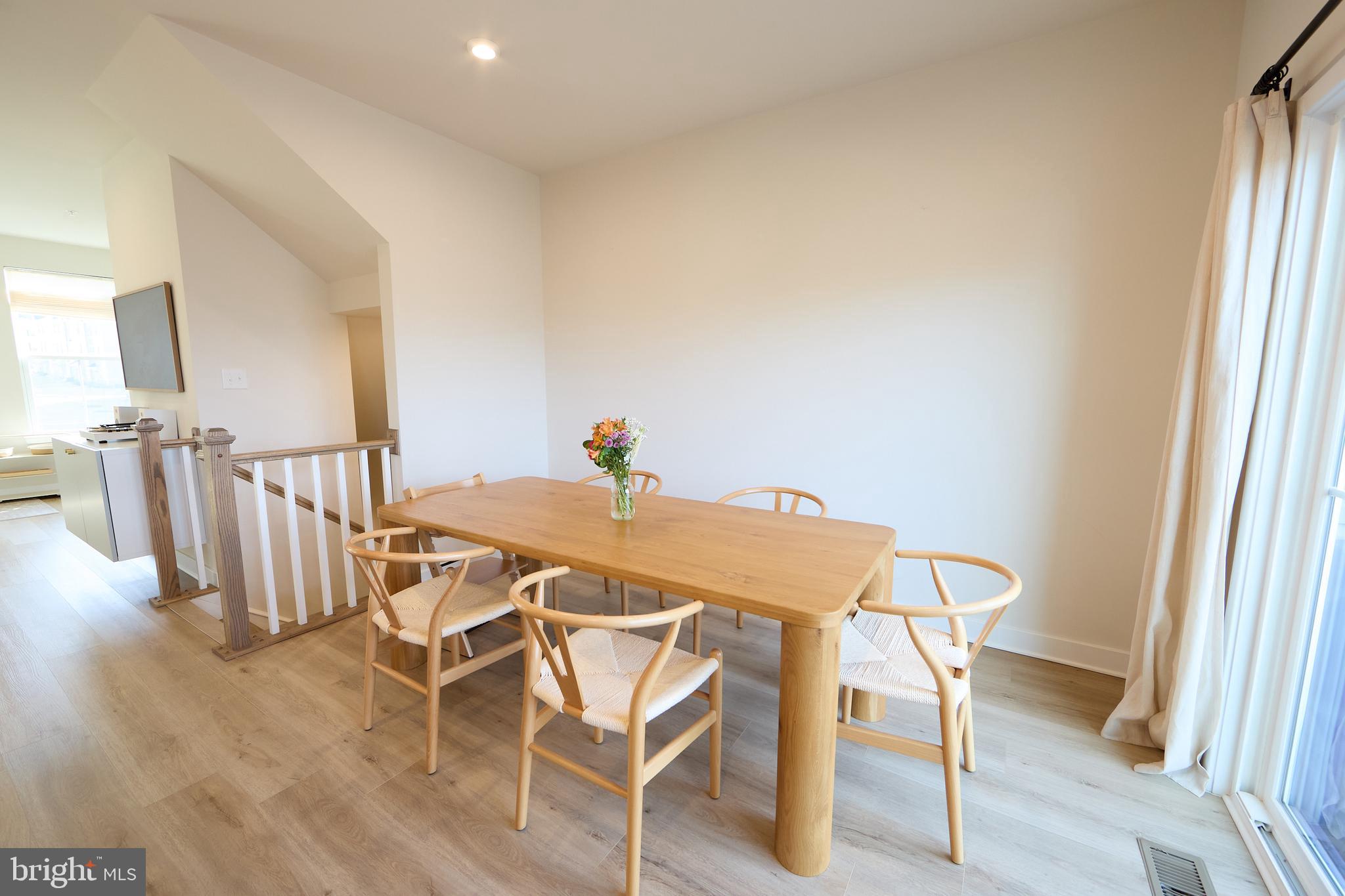 MAPLEVIEW - Residential