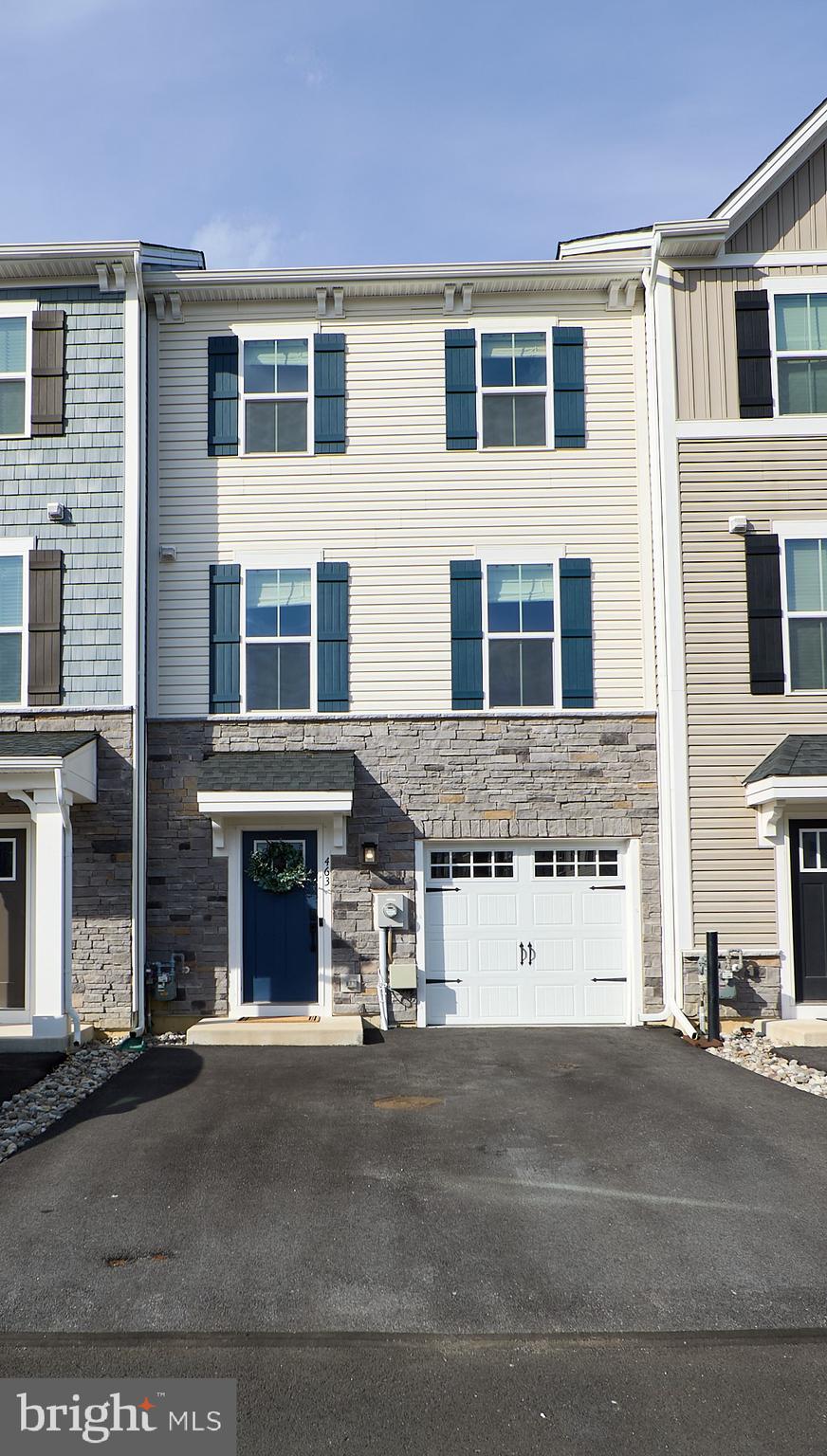 MAPLEVIEW - Residential