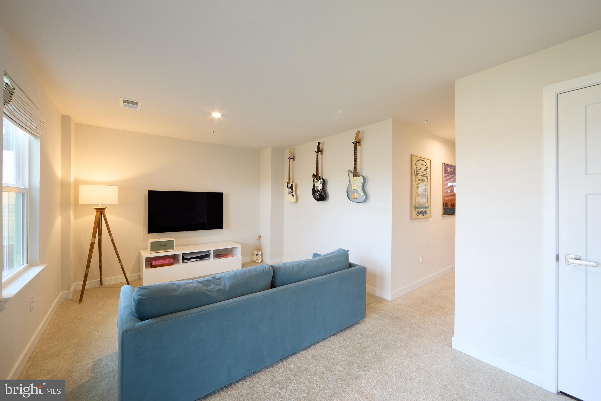 MAPLEVIEW - Residential