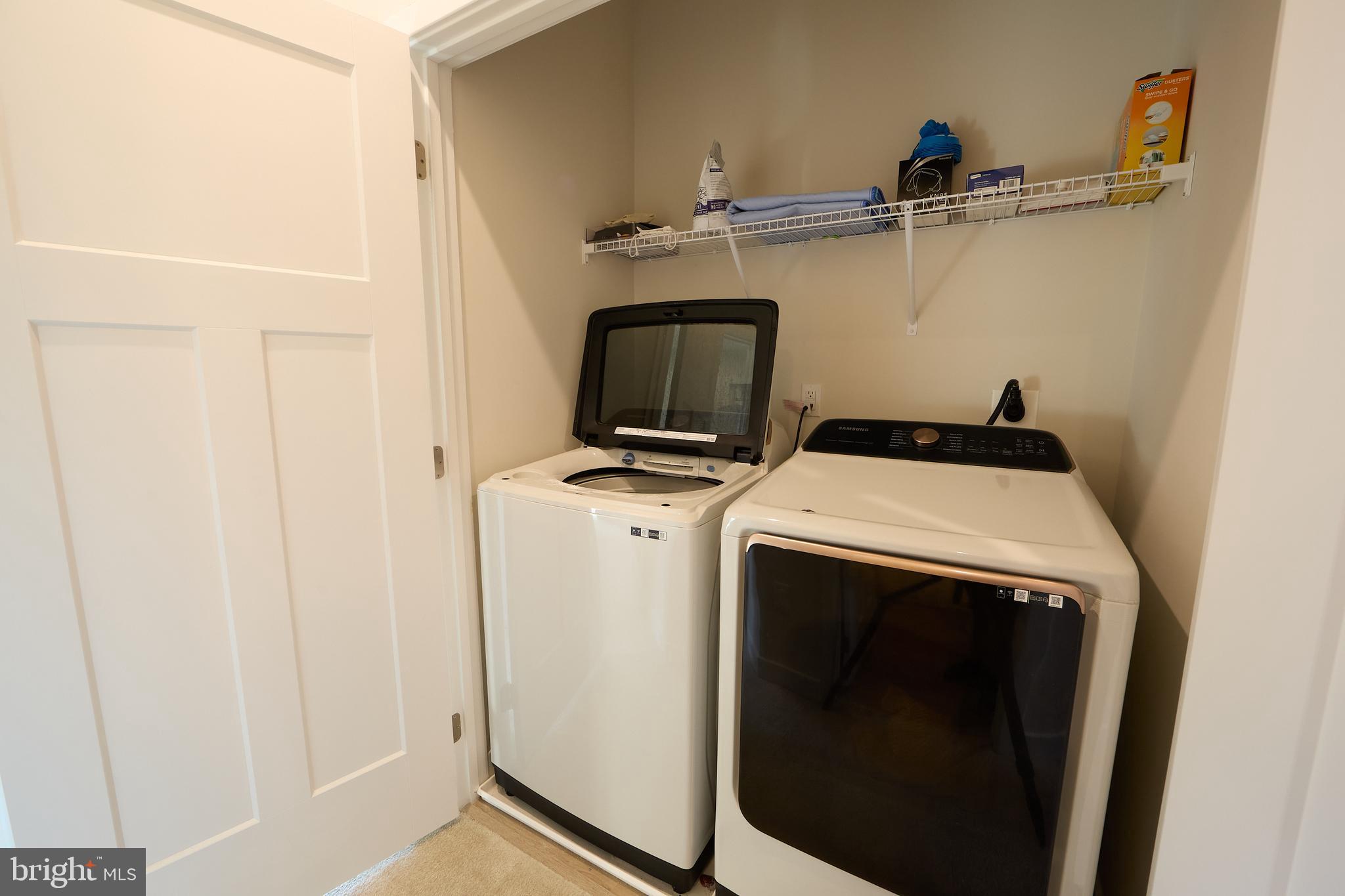 MAPLEVIEW - Residential