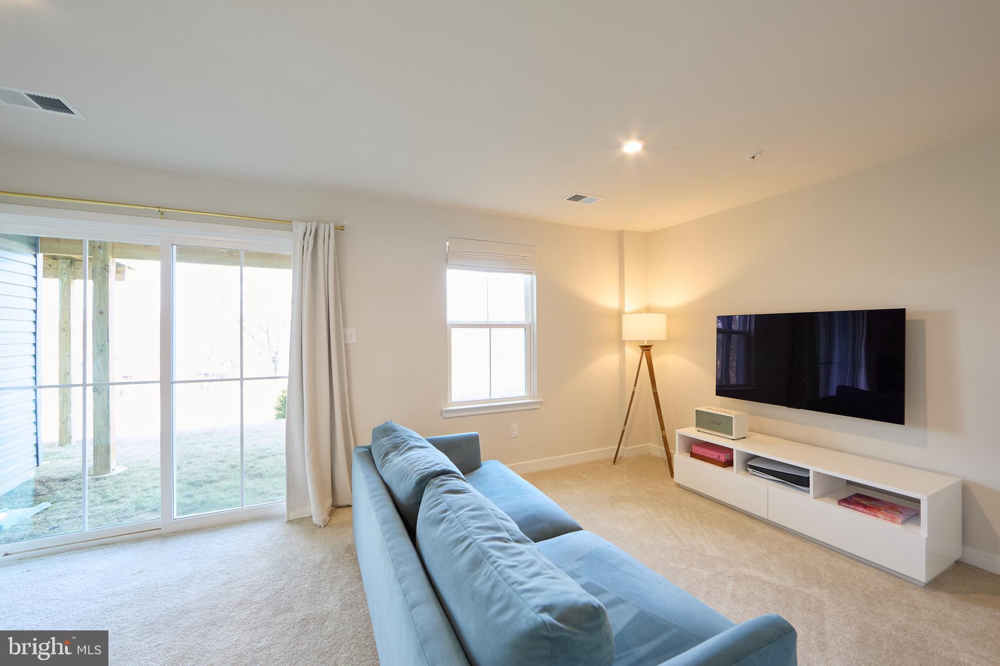 MAPLEVIEW - Residential