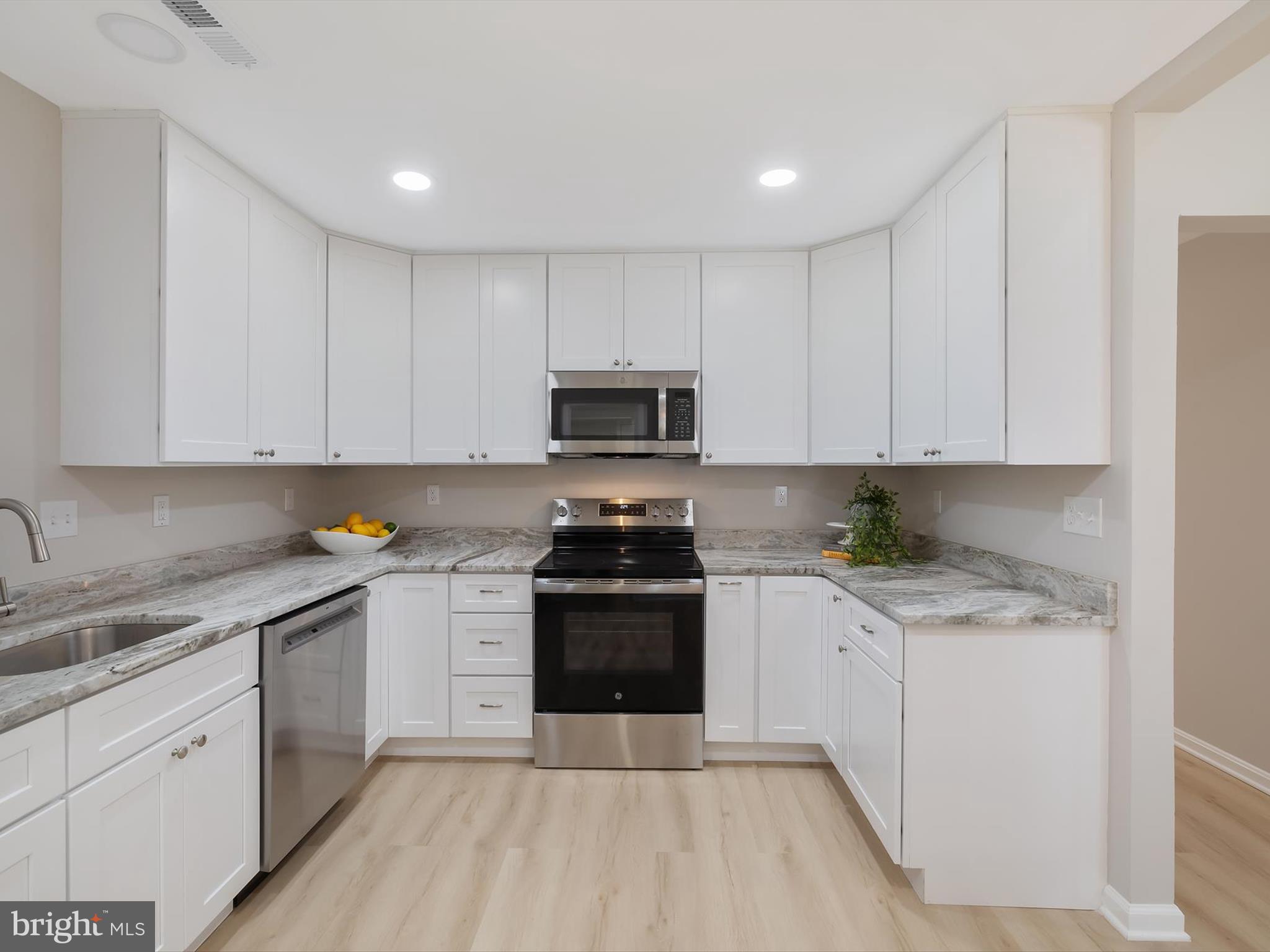 HERITAGE HARBOUR - Residential