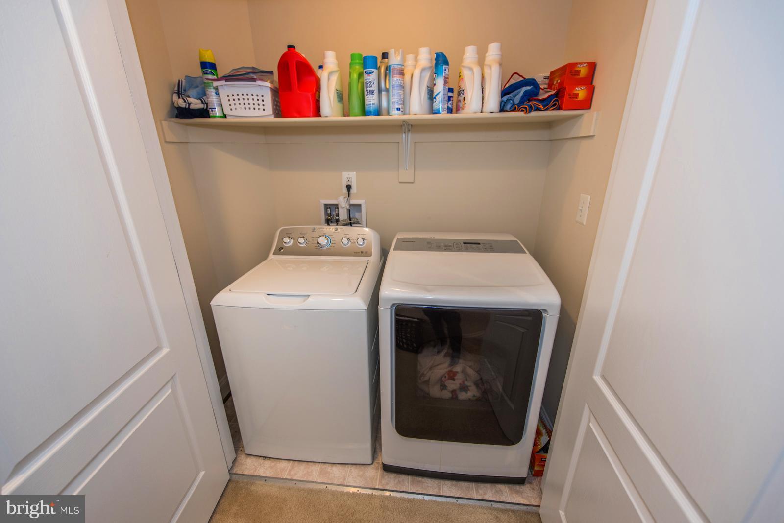 BROOKFIELD - Residential