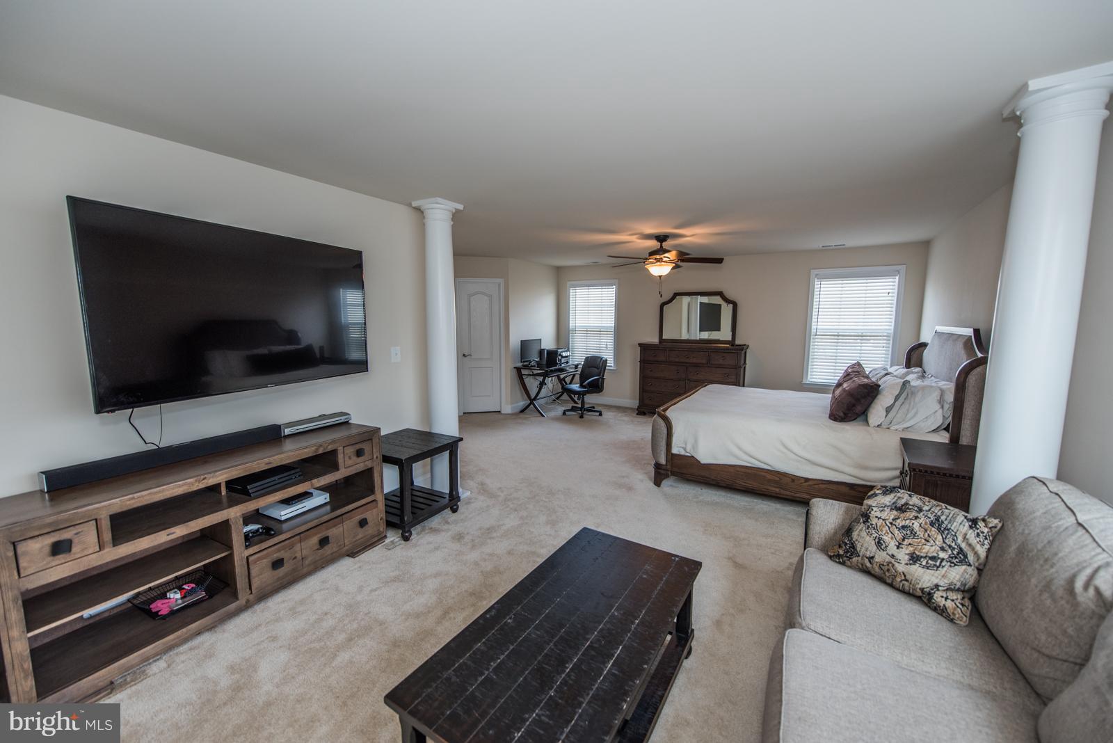 BROOKFIELD - Residential