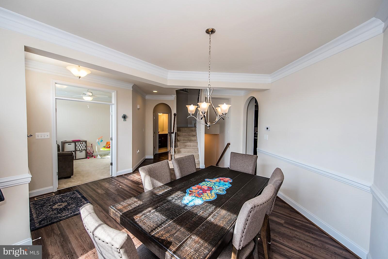 BROOKFIELD - Residential