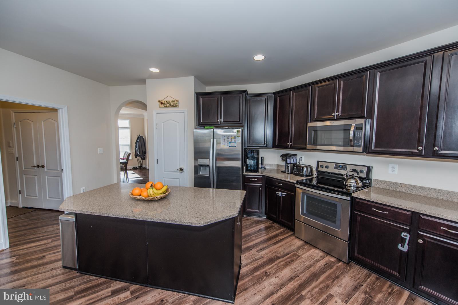 BROOKFIELD - Residential