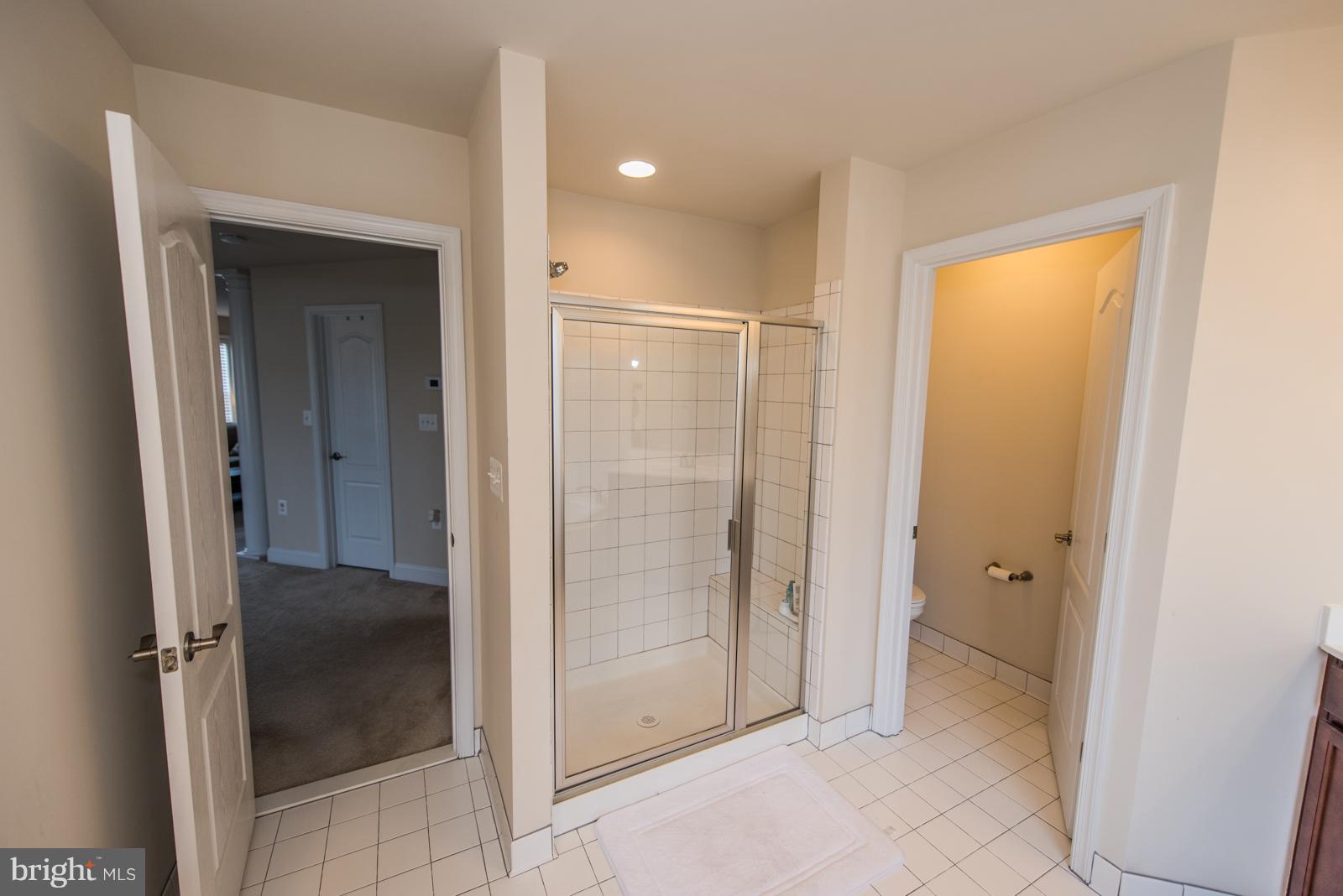 BROOKFIELD - Residential