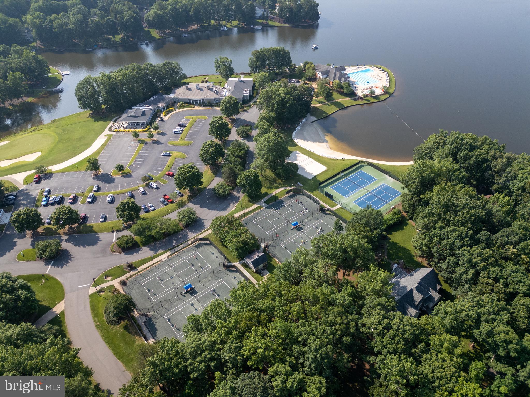 FAWN LAKE - Residential