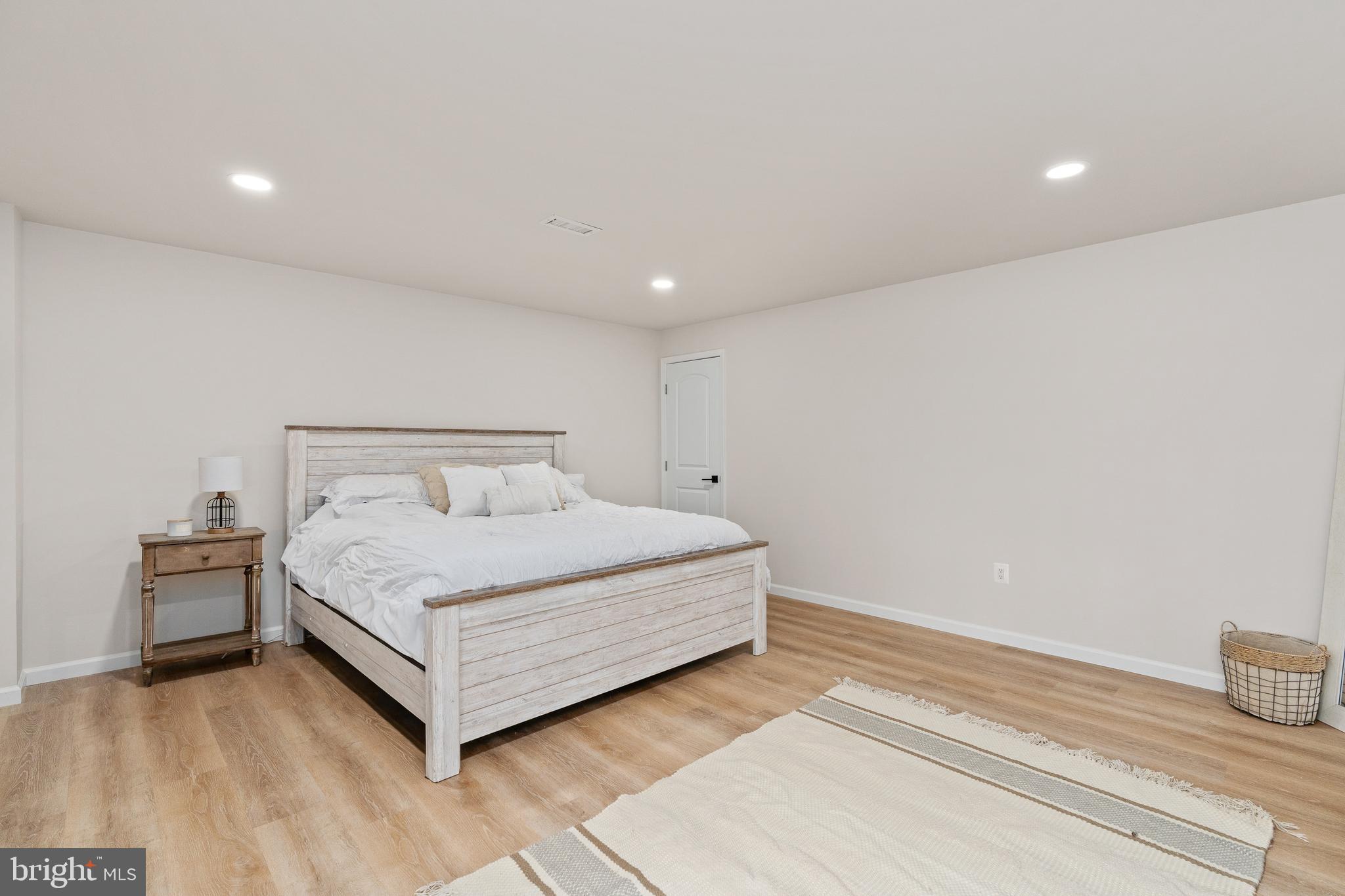 FAWN LAKE - Residential