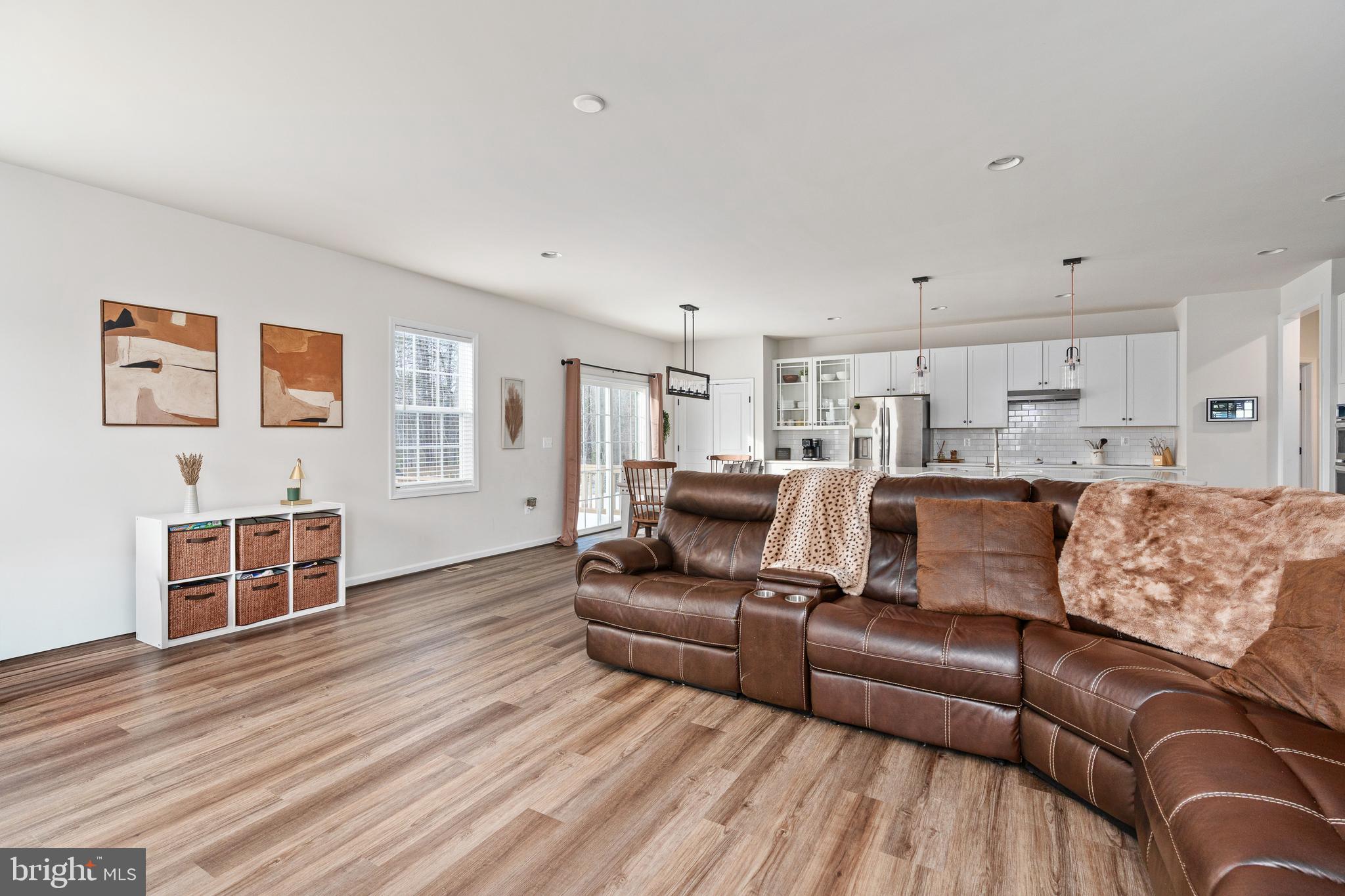 FAWN LAKE - Residential